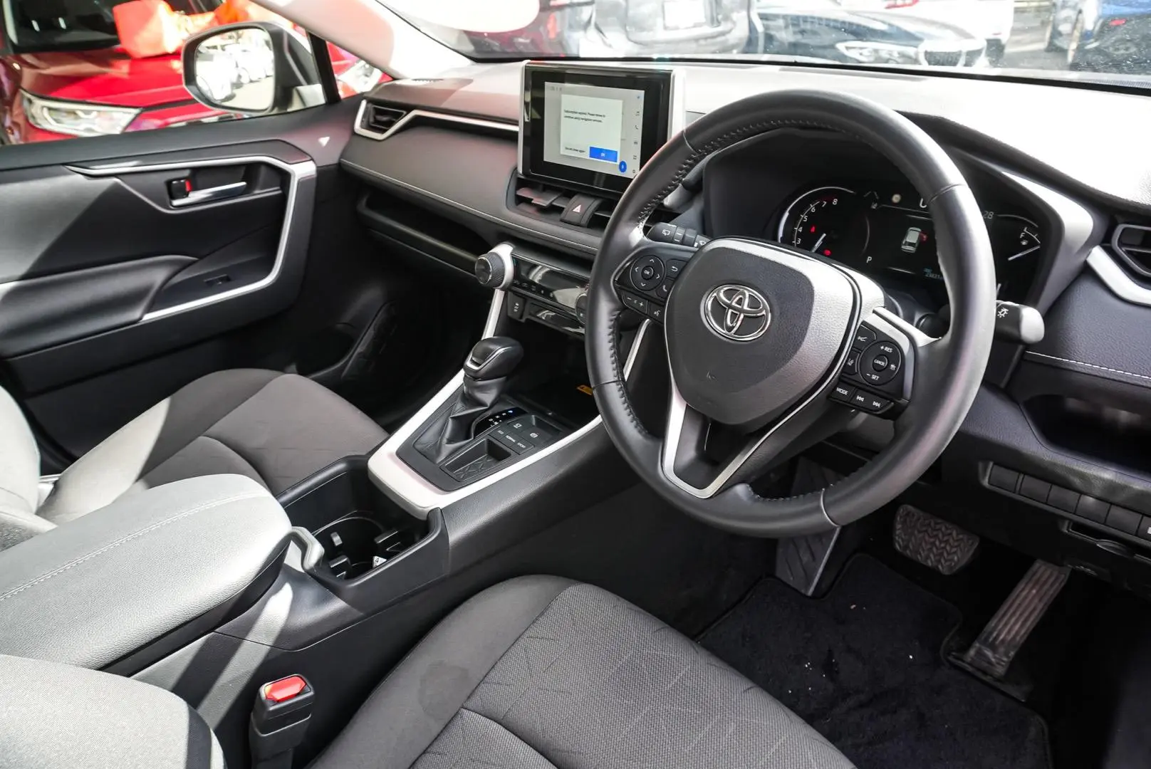 2023 Toyota RAV4 Gallery Image 7