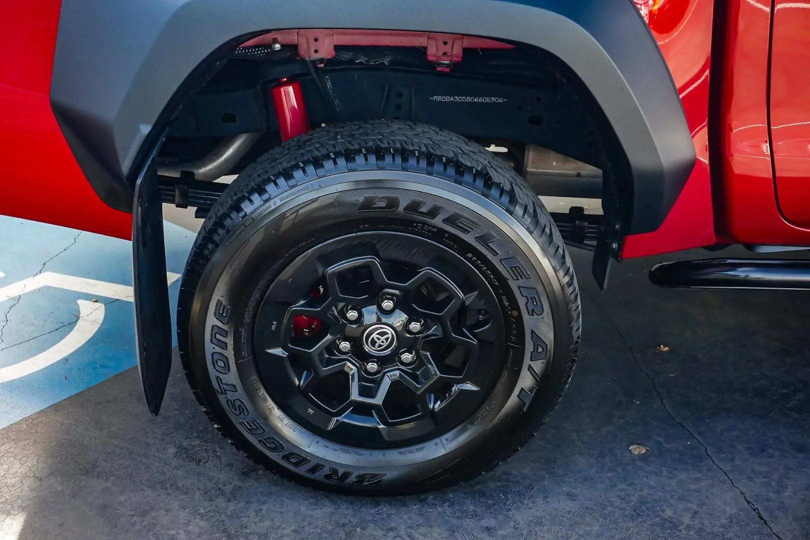 2024 Toyota Hilux Gallery Image 21