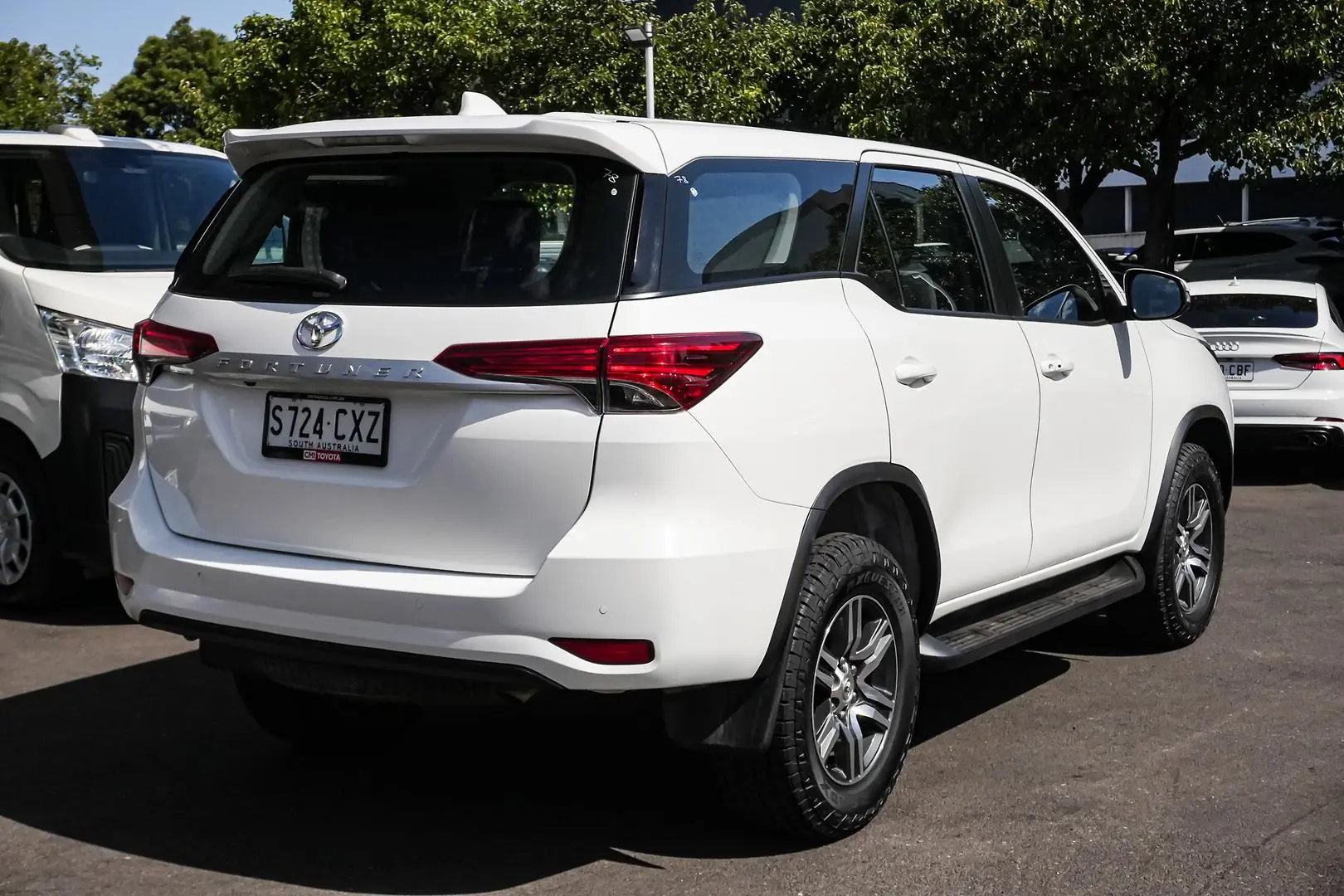 2023 Toyota Fortuner Gallery Image 3