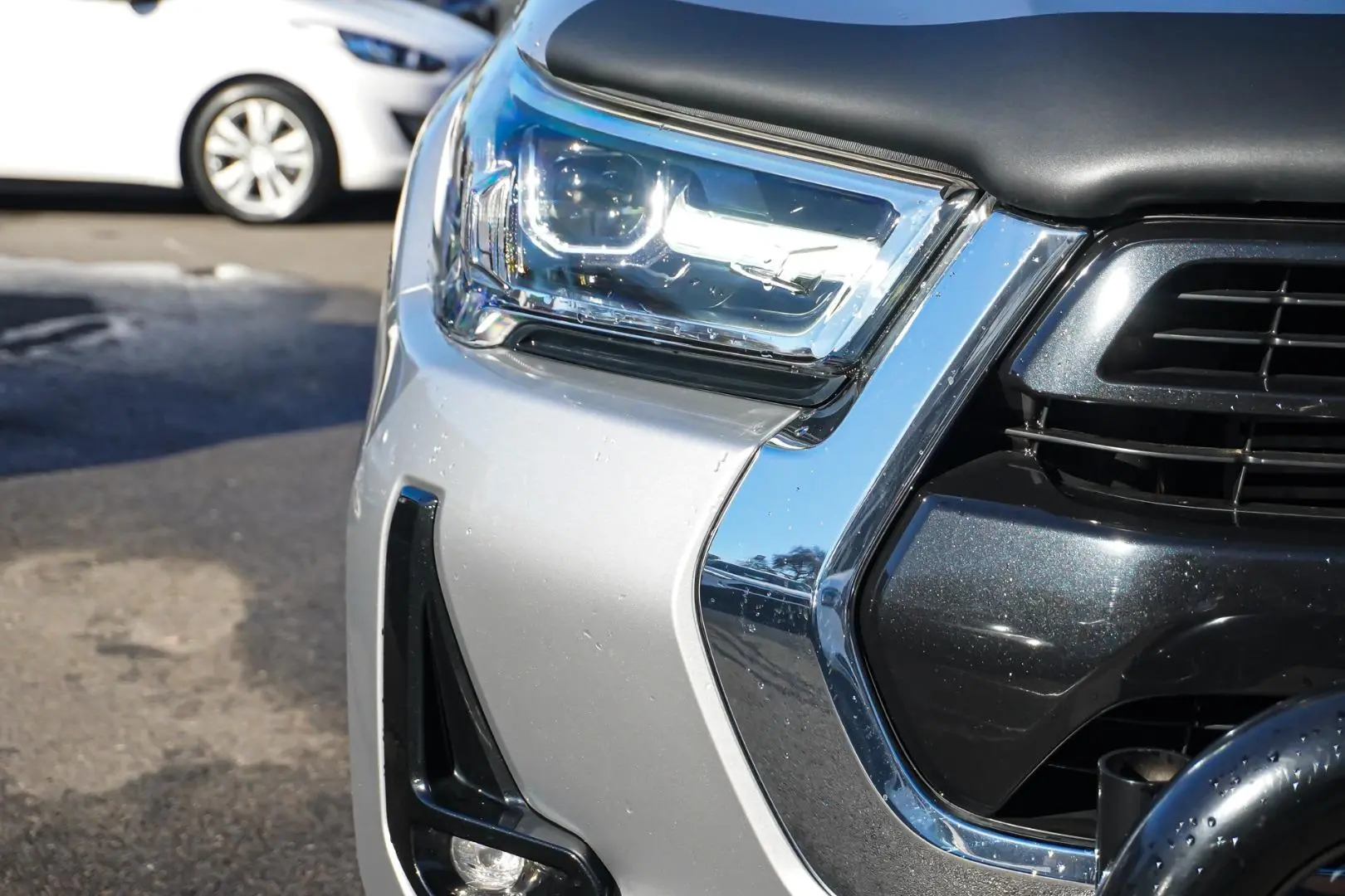 2023 Toyota Hilux Gallery Image 11