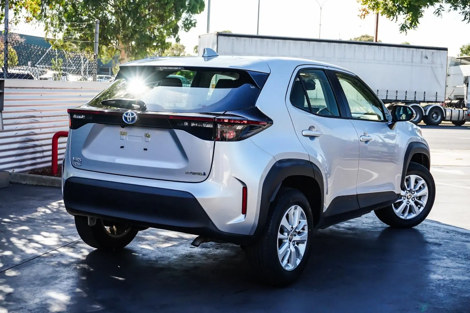 2022 Toyota Yaris Cross Gallery Image 3