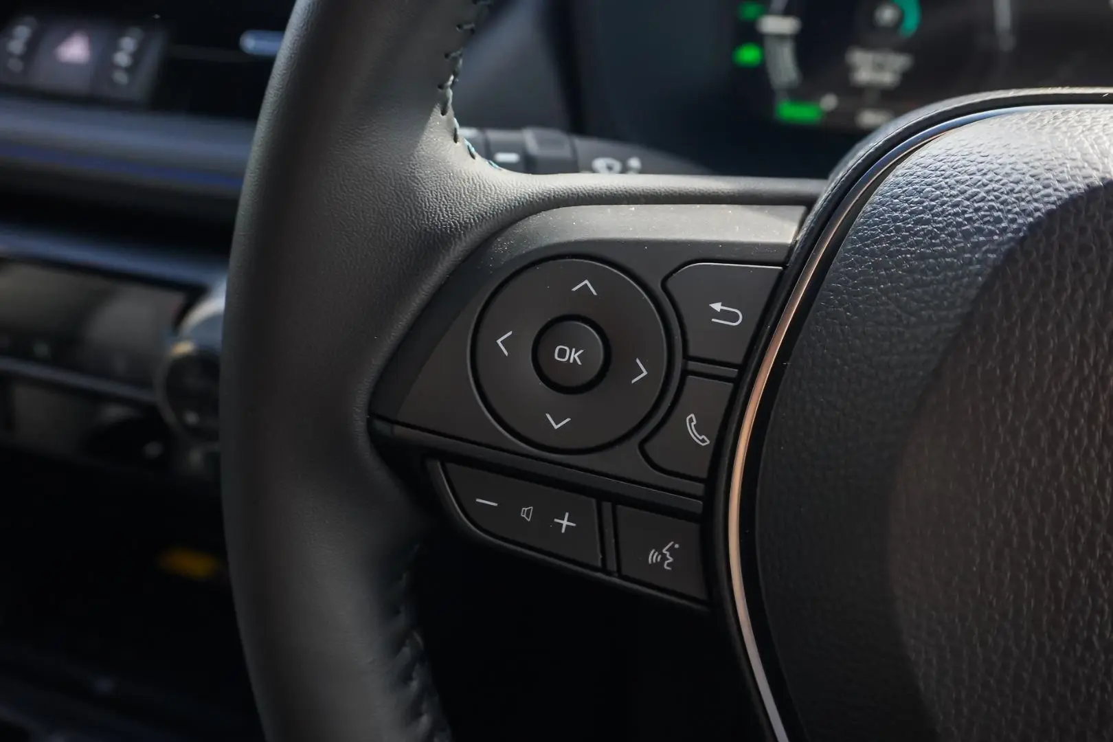 2025 Toyota RAV4 Gallery Image 20
