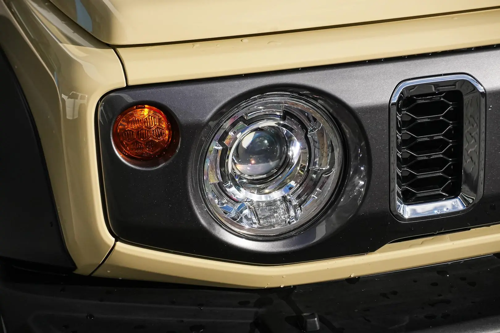 2024 Suzuki Jimny Gallery Image 7