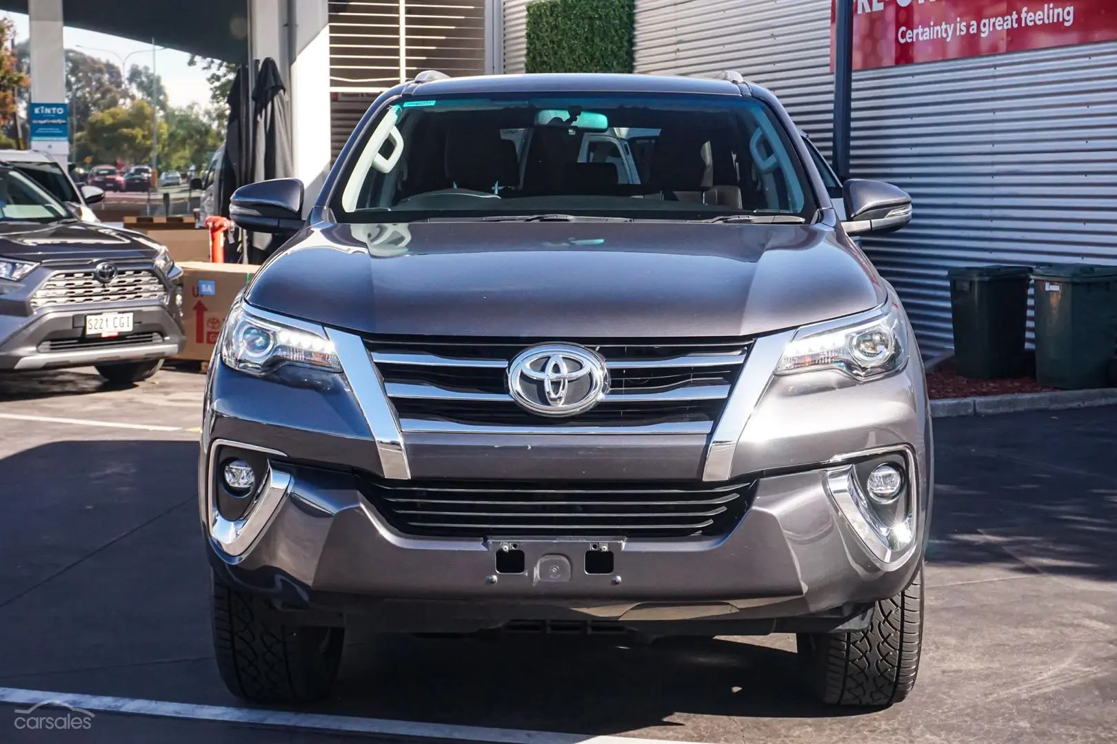 2018 Toyota Fortuner Image 4
