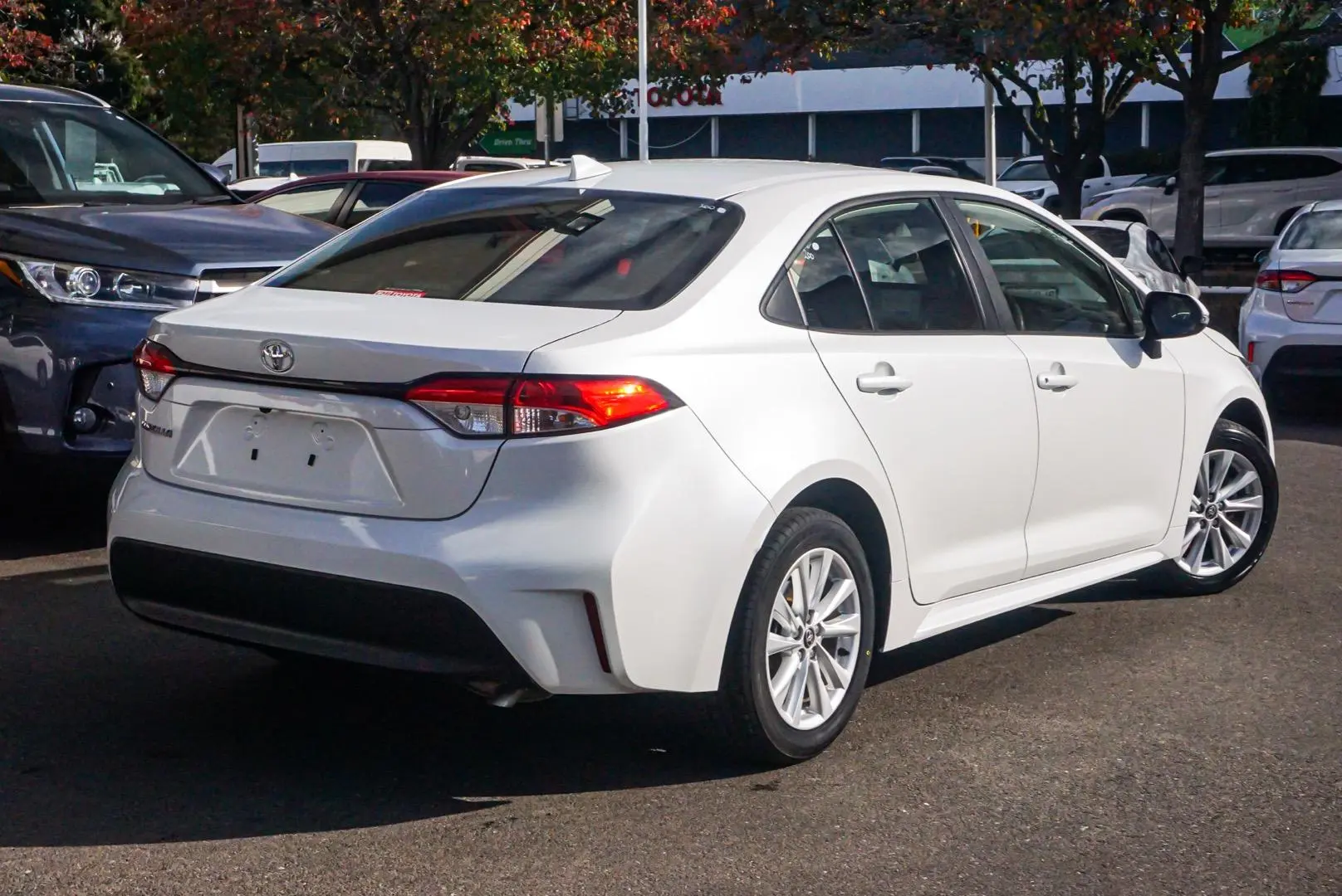 2023 Toyota Corolla Gallery Image 2