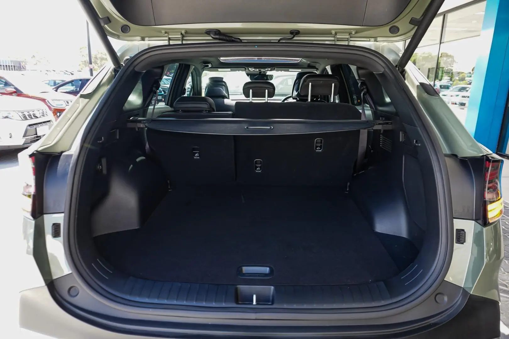 2023 Kia Sportage Gallery Image 10