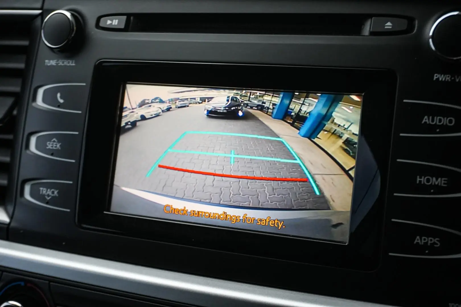 2016 Toyota Kluger Gallery Image 22