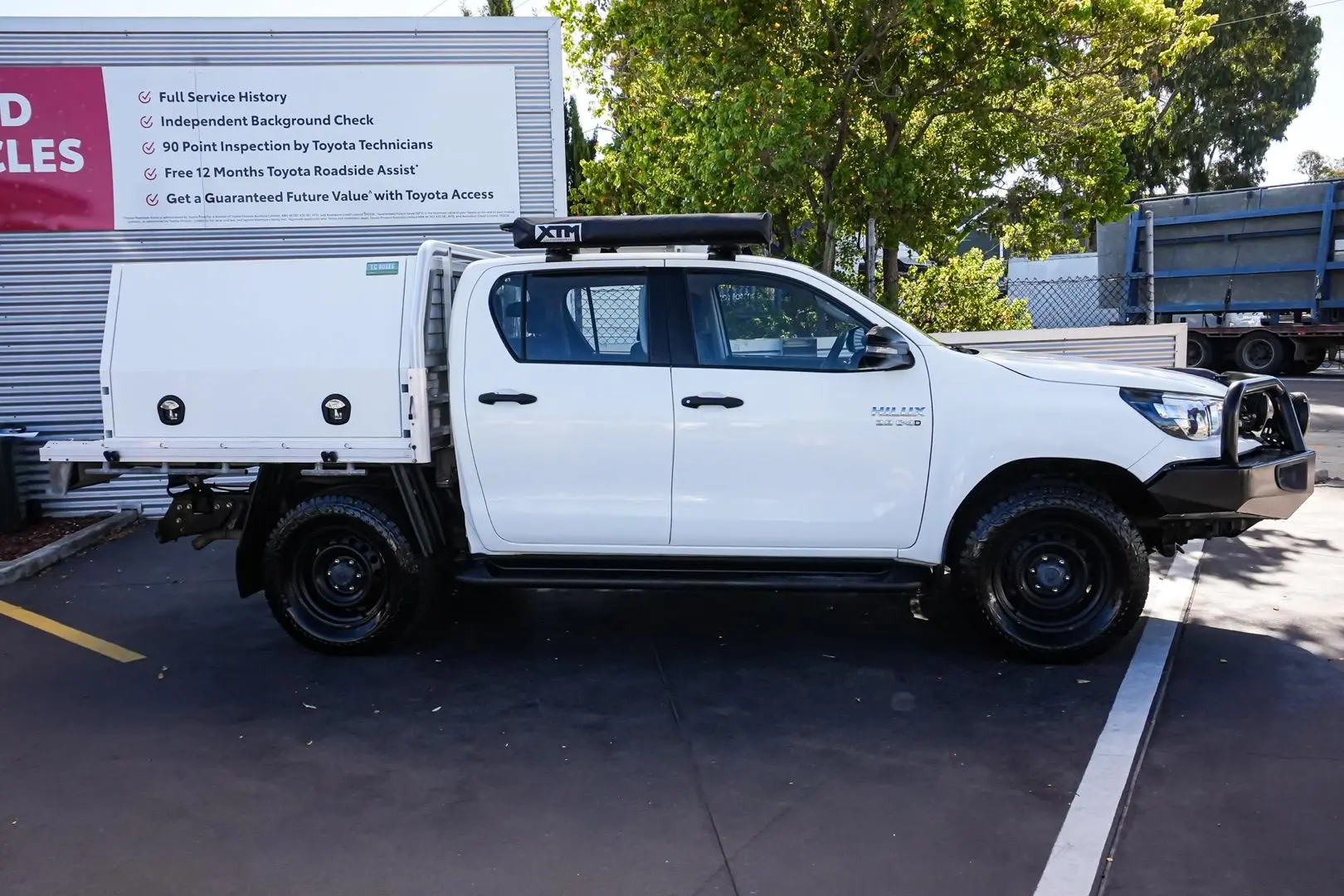 2018 Toyota Hilux Gallery Image 4