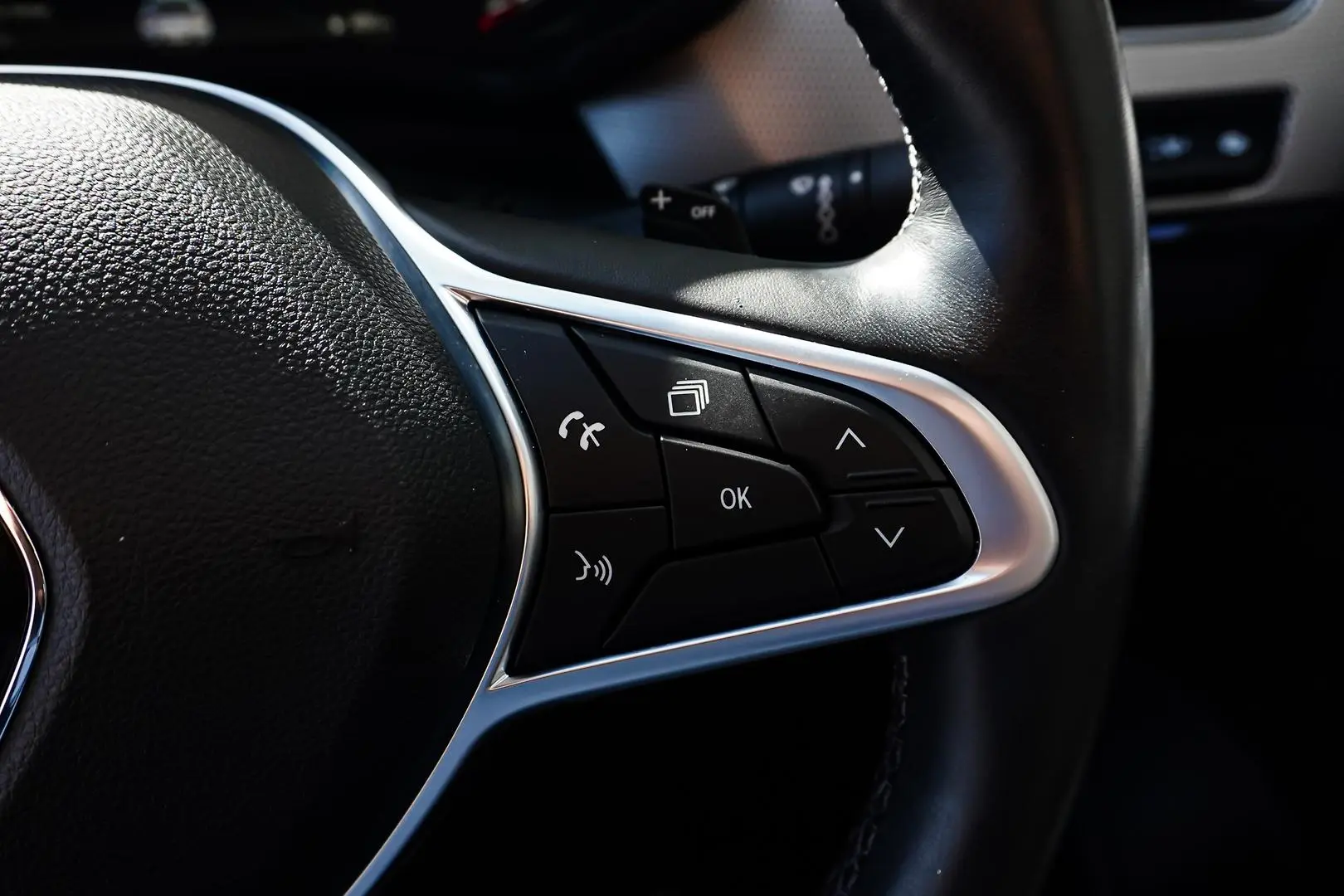 2022 Renault Arkana Gallery Image 21