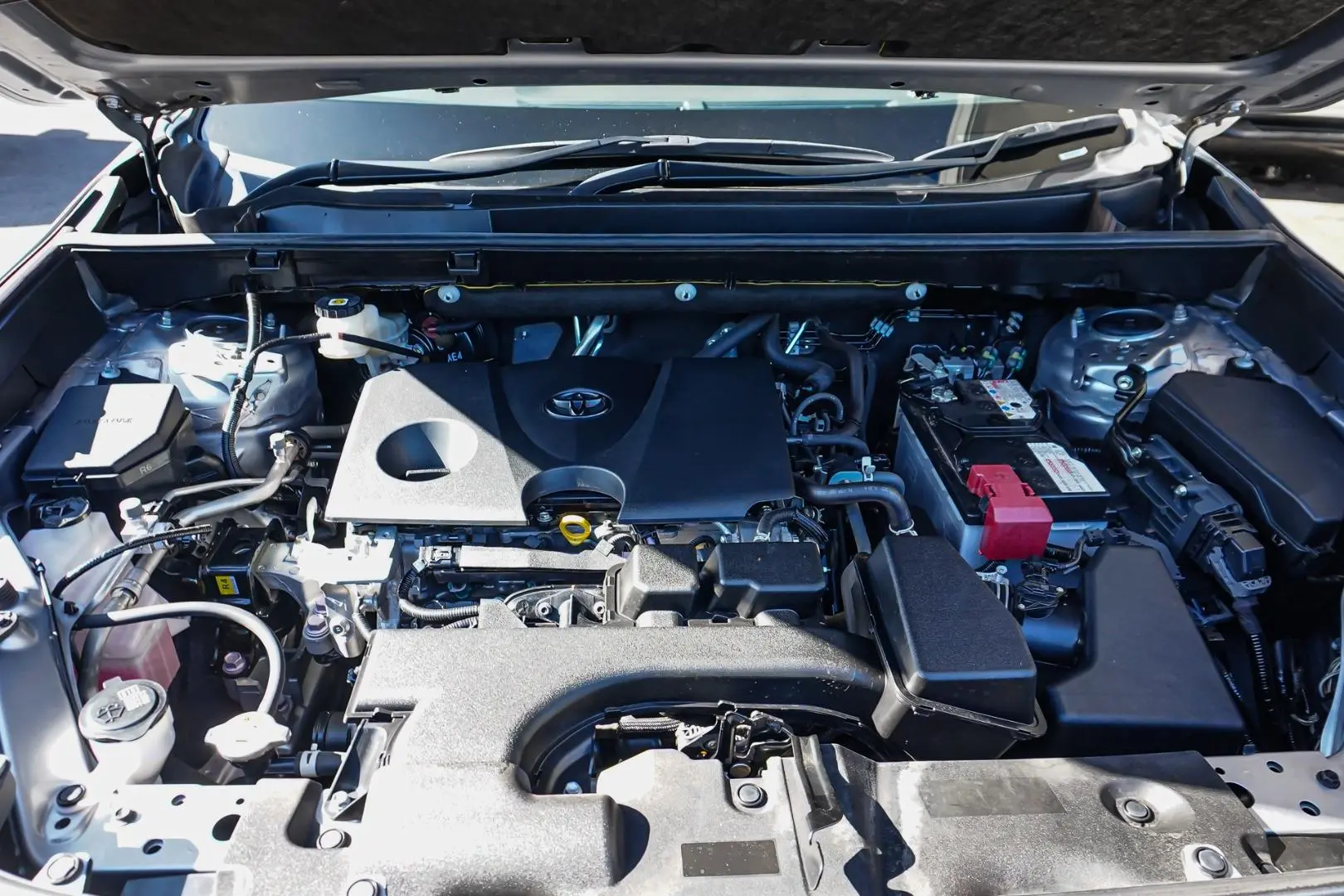 2023 Toyota RAV4 Gallery Image 22