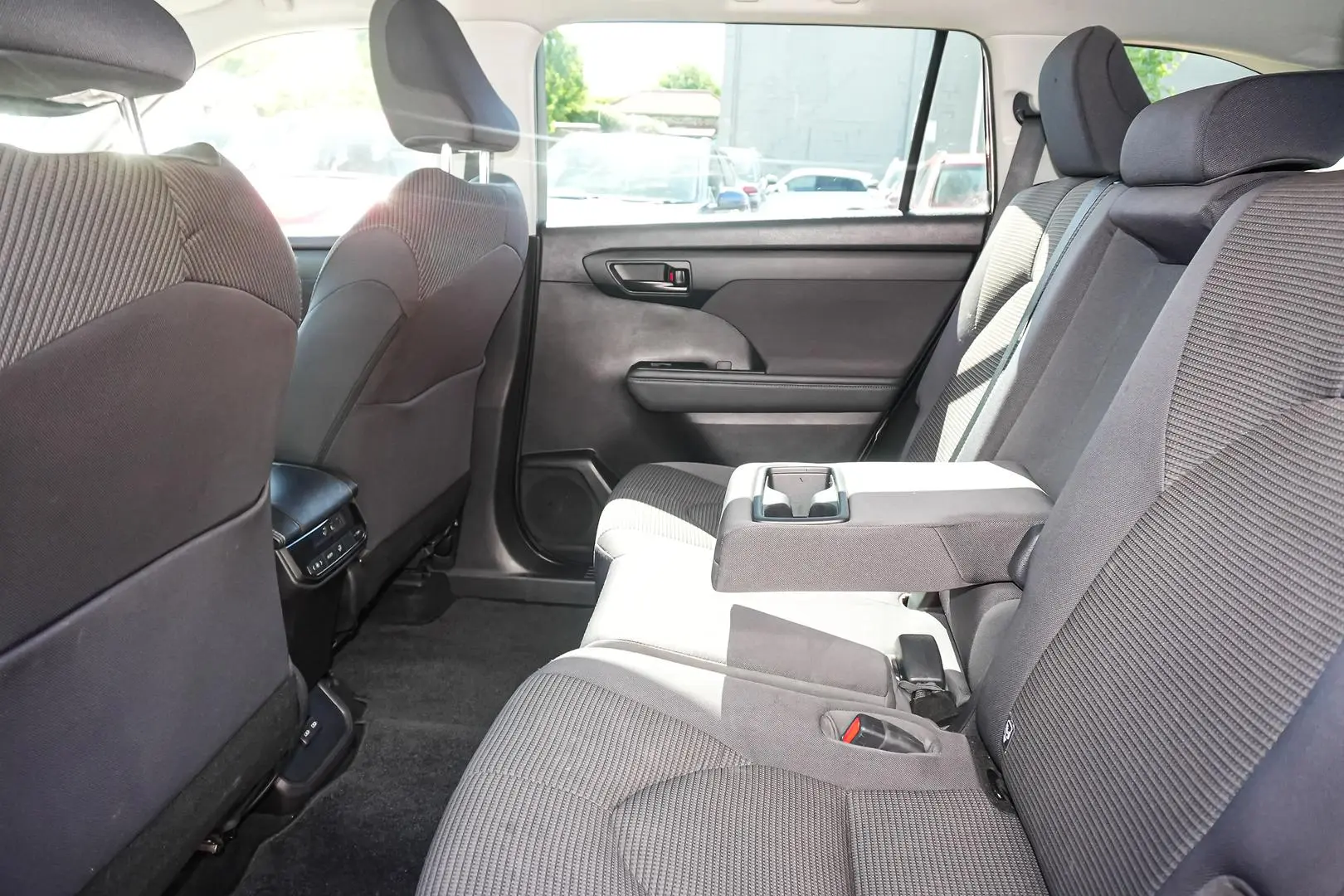 2022 Toyota Kluger Gallery Image 7