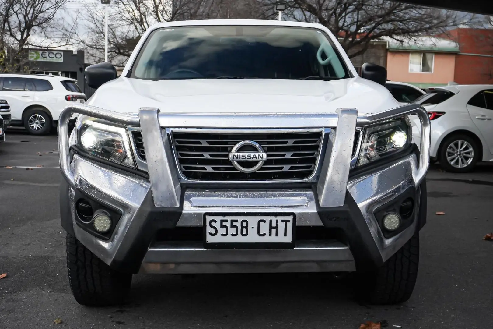 2020 Nissan Navara Gallery Image 5
