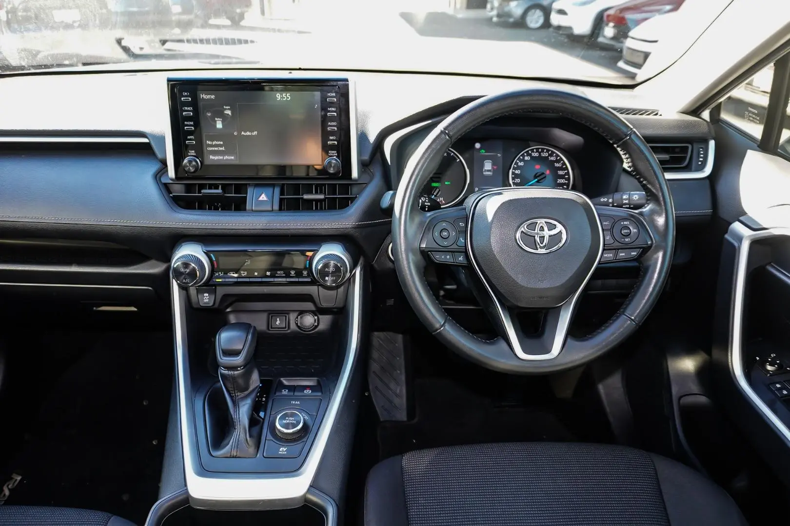 2022 Toyota RAV4 Gallery Image 8