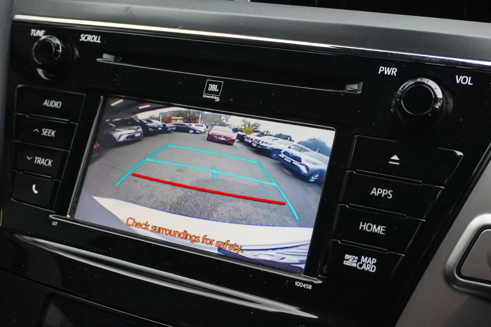 2019 Toyota Prius V Gallery Image 24
