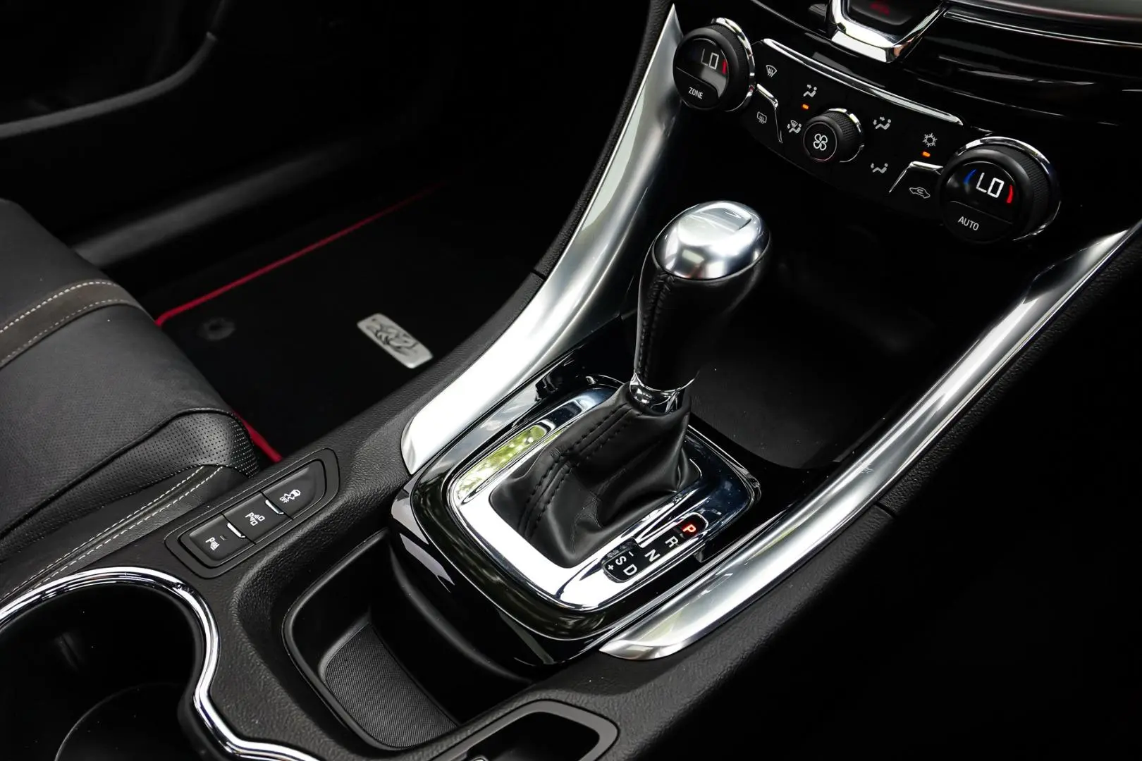 2017 Holden Commodore Gallery Image 20