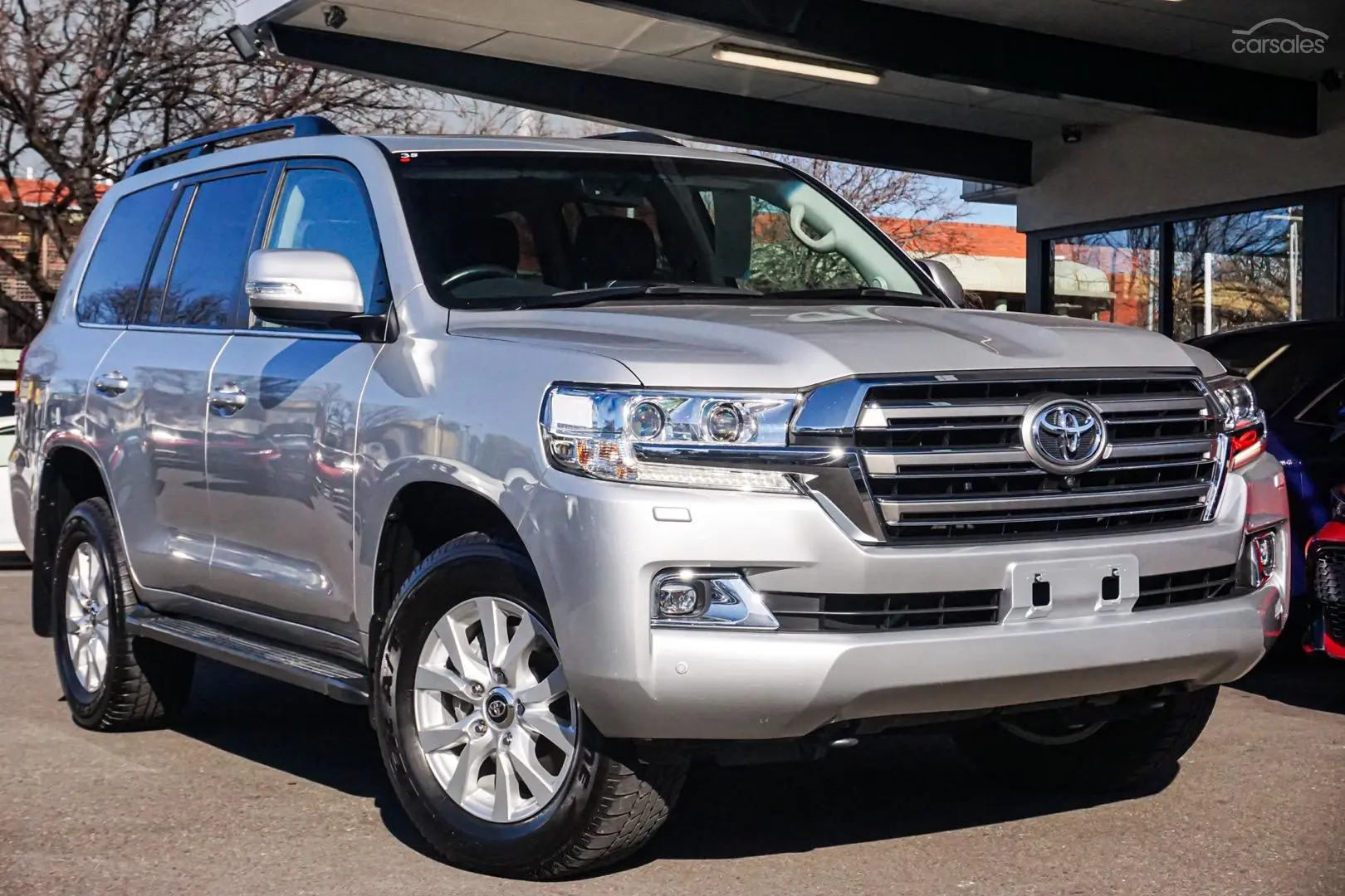 2020 Toyota Landcruiser Image 2