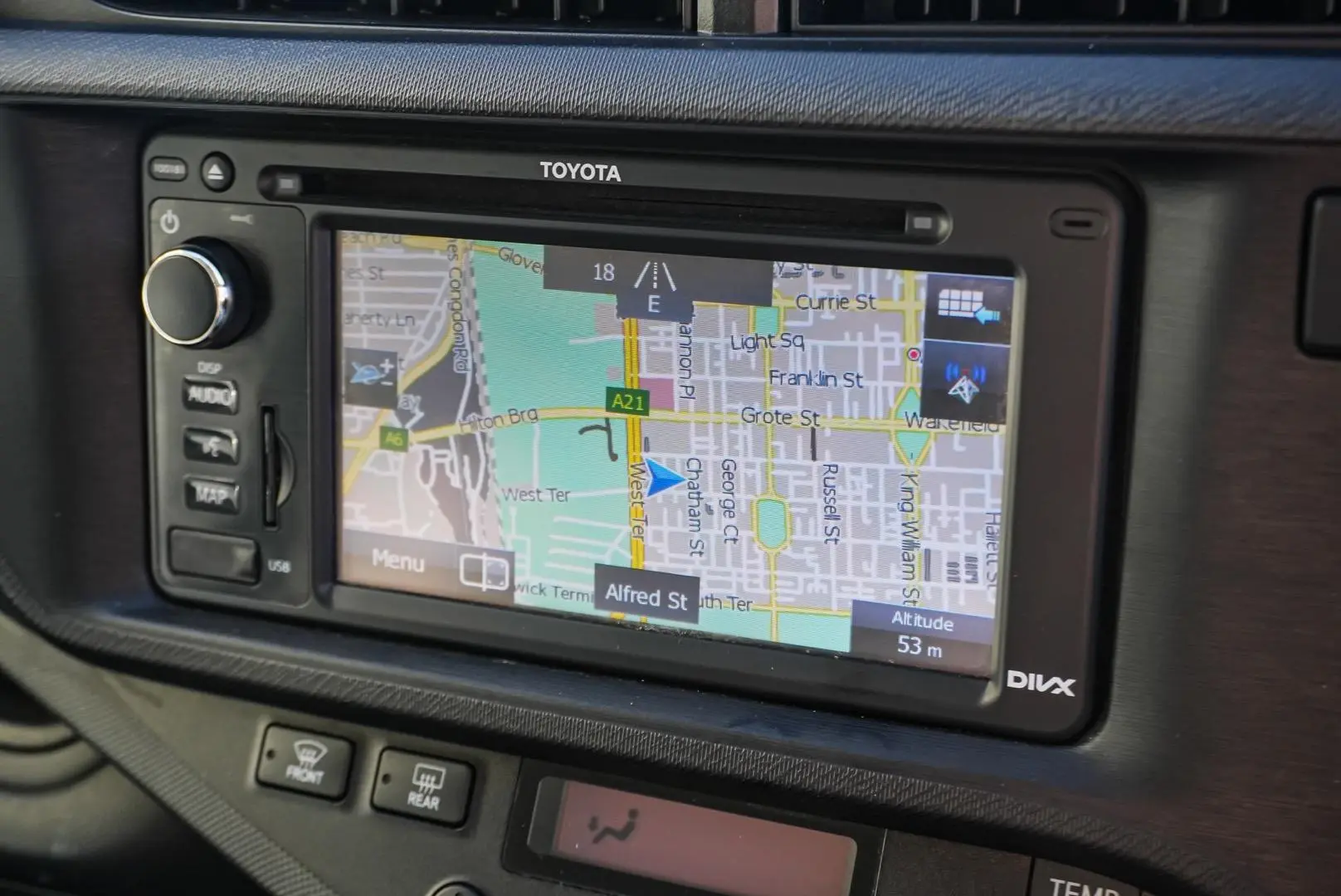 2012 Toyota Prius C Gallery Image 22