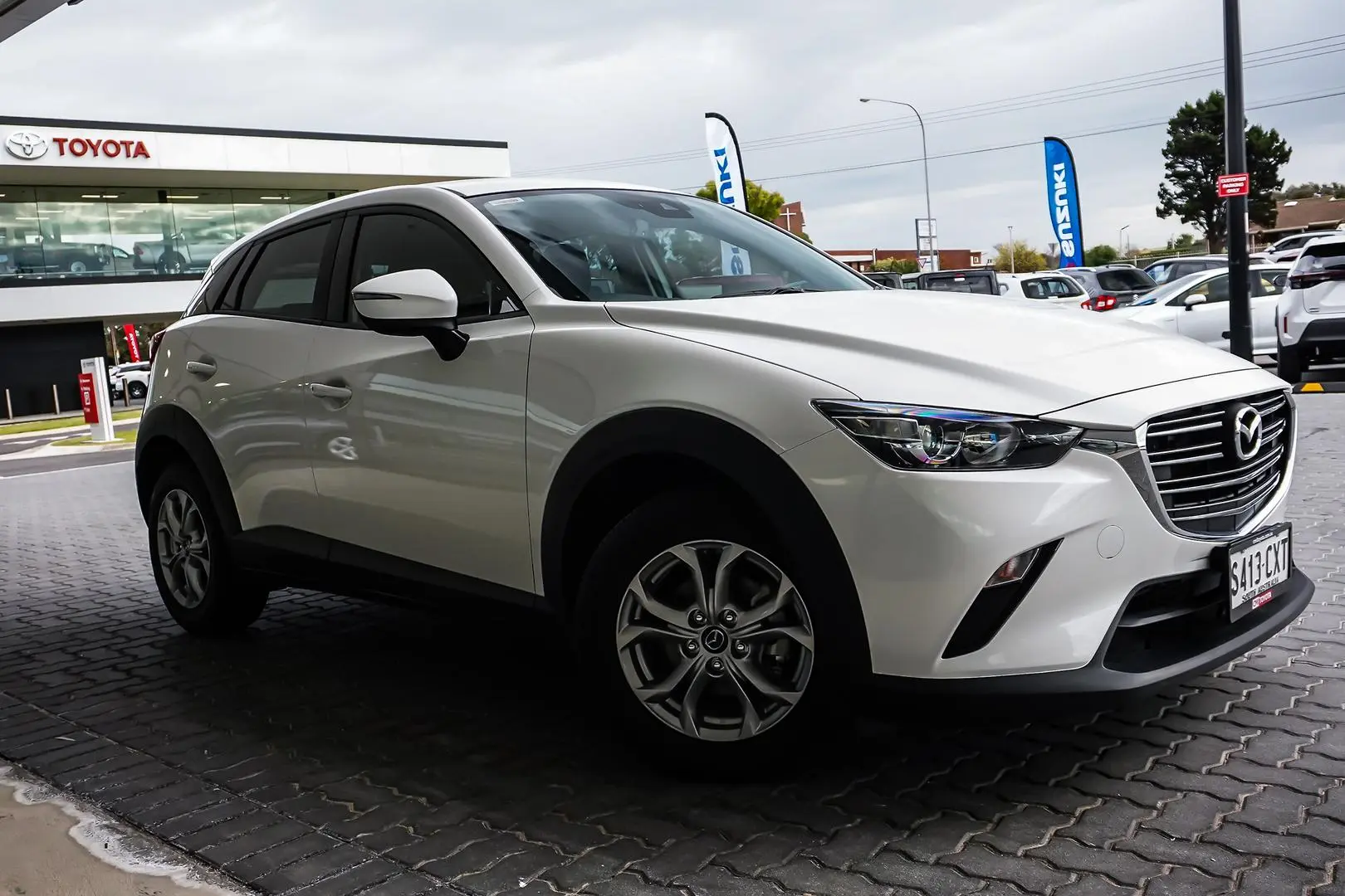 2023 Mazda CX-3 Gallery Image 2