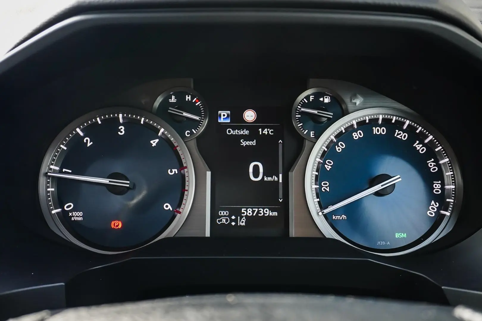2021 Toyota Landcruiser Prado Gallery Image 20