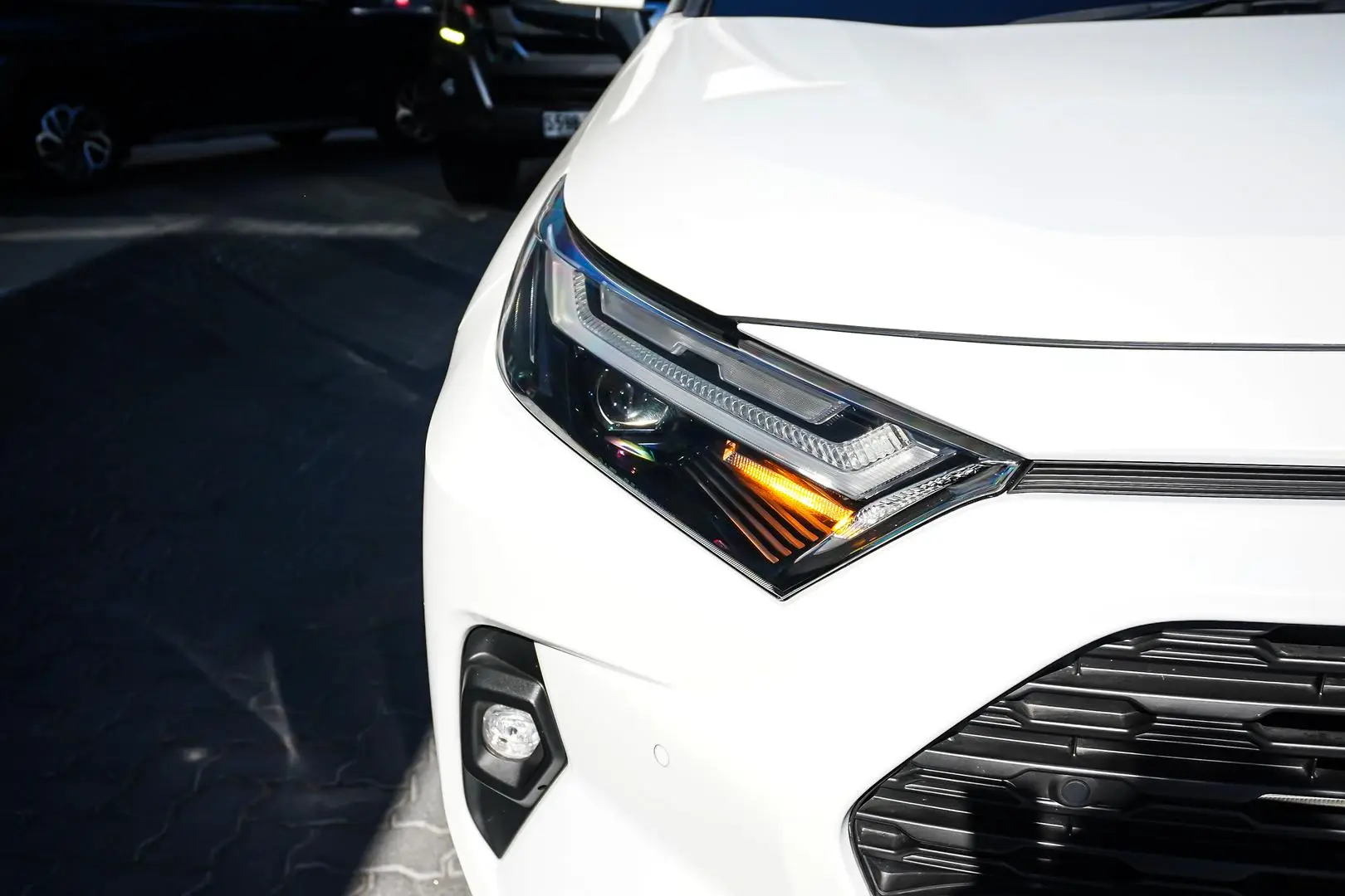 2024 Toyota RAV4 Gallery Image 13