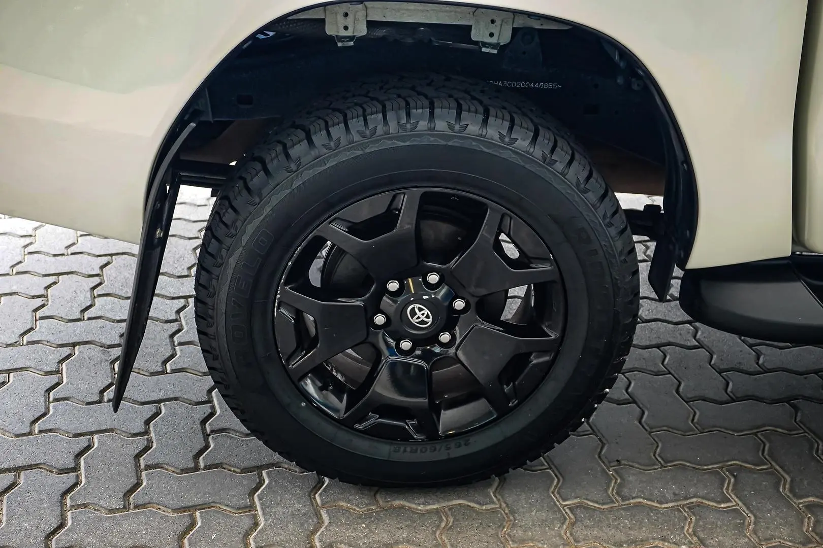 2020 Toyota Hilux Gallery Image 17