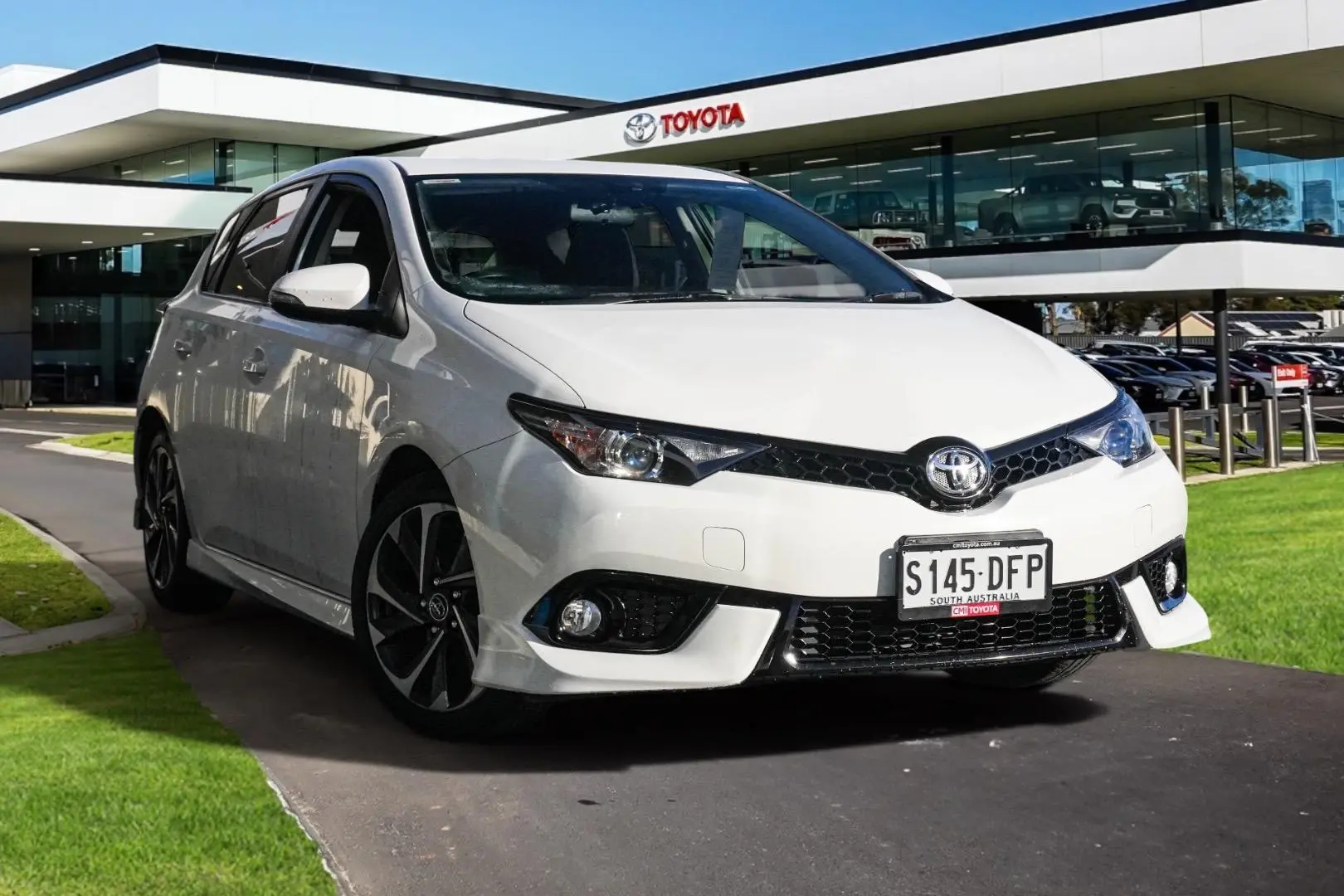 2018 Toyota Corolla Image