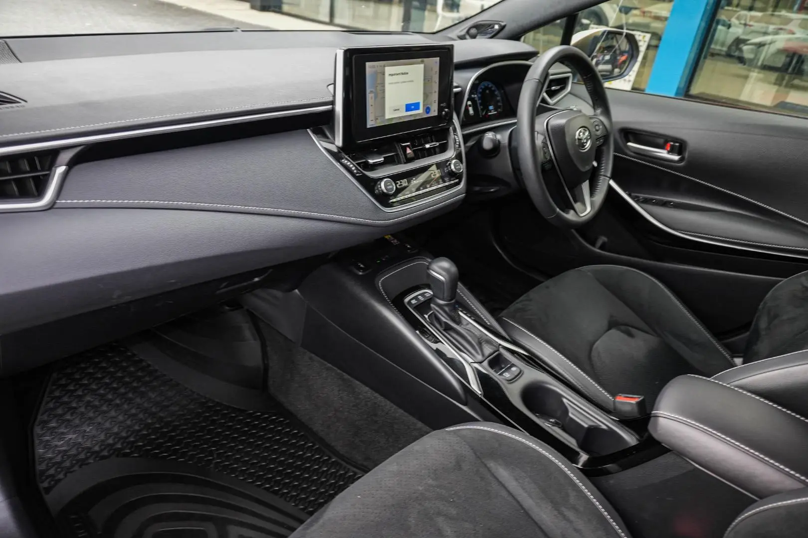 2023 Toyota Corolla Gallery Image 10