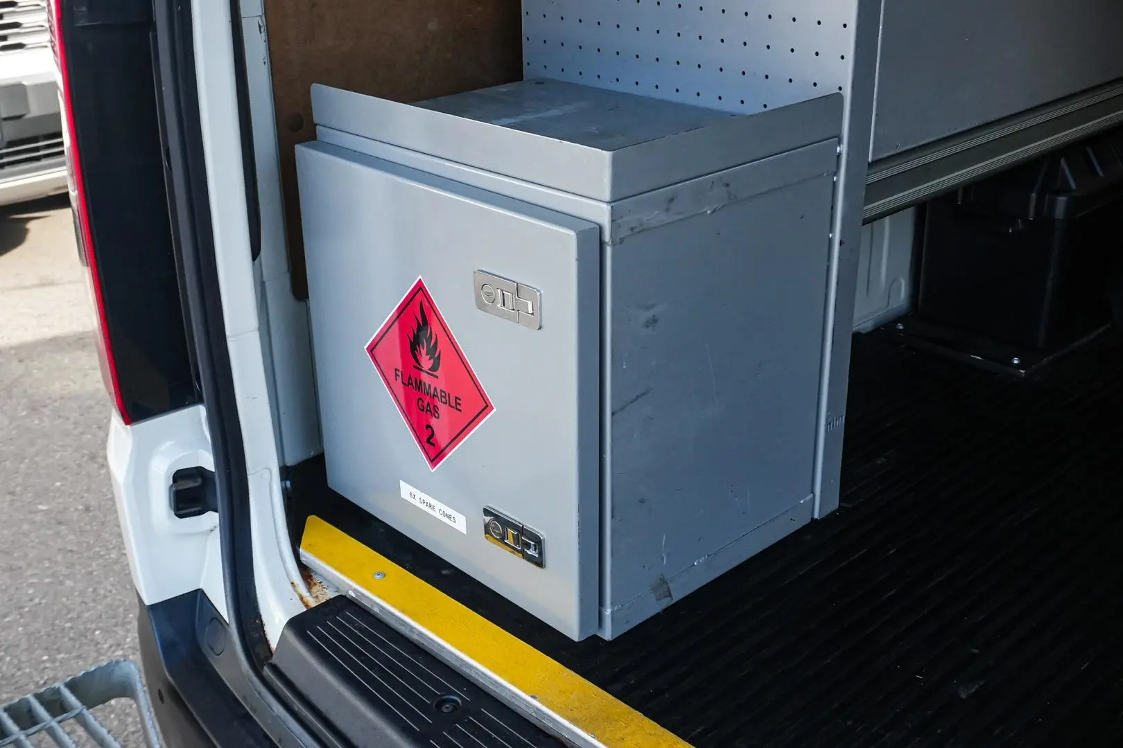 2019 Toyota Hiace Gallery Image 18