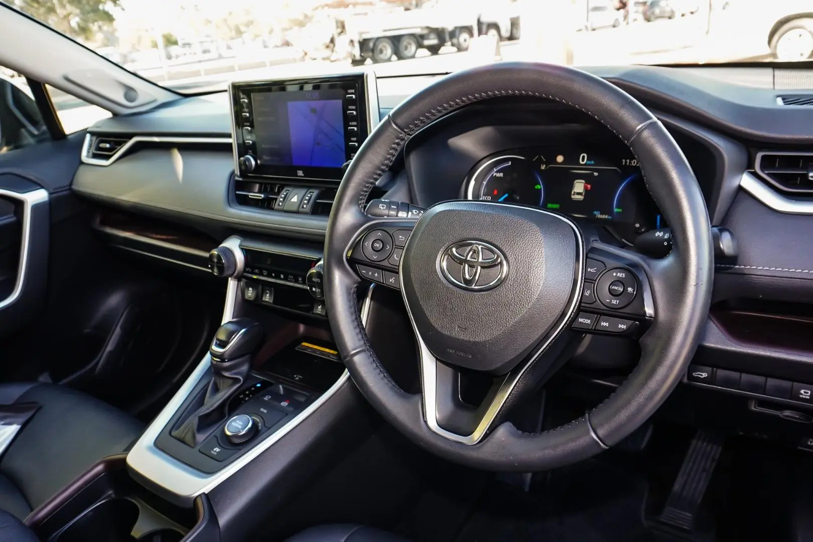 2021 Toyota RAV4 Gallery Image 6