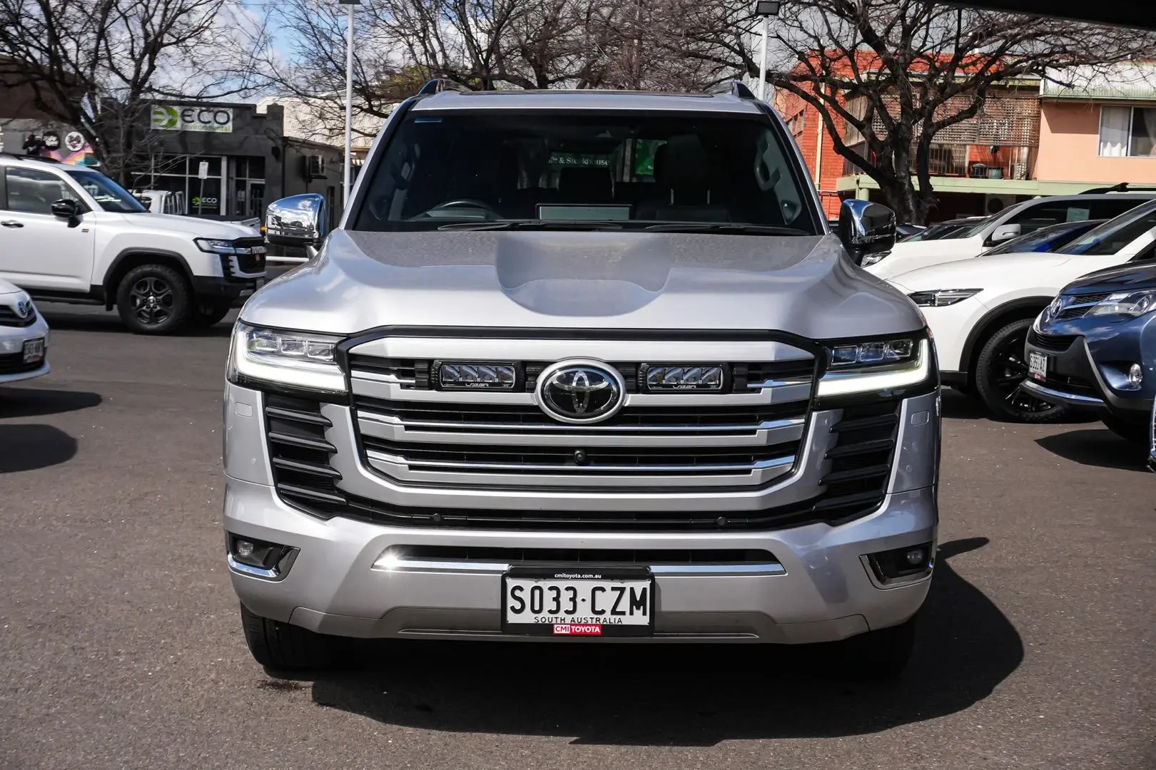 2023 Toyota Landcruiser Gallery Image 5