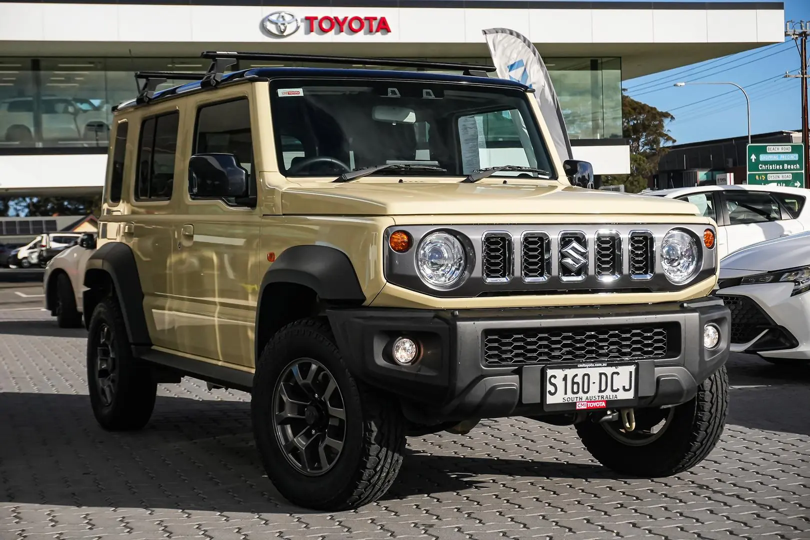 2024 Suzuki Jimny Gallery Image 2