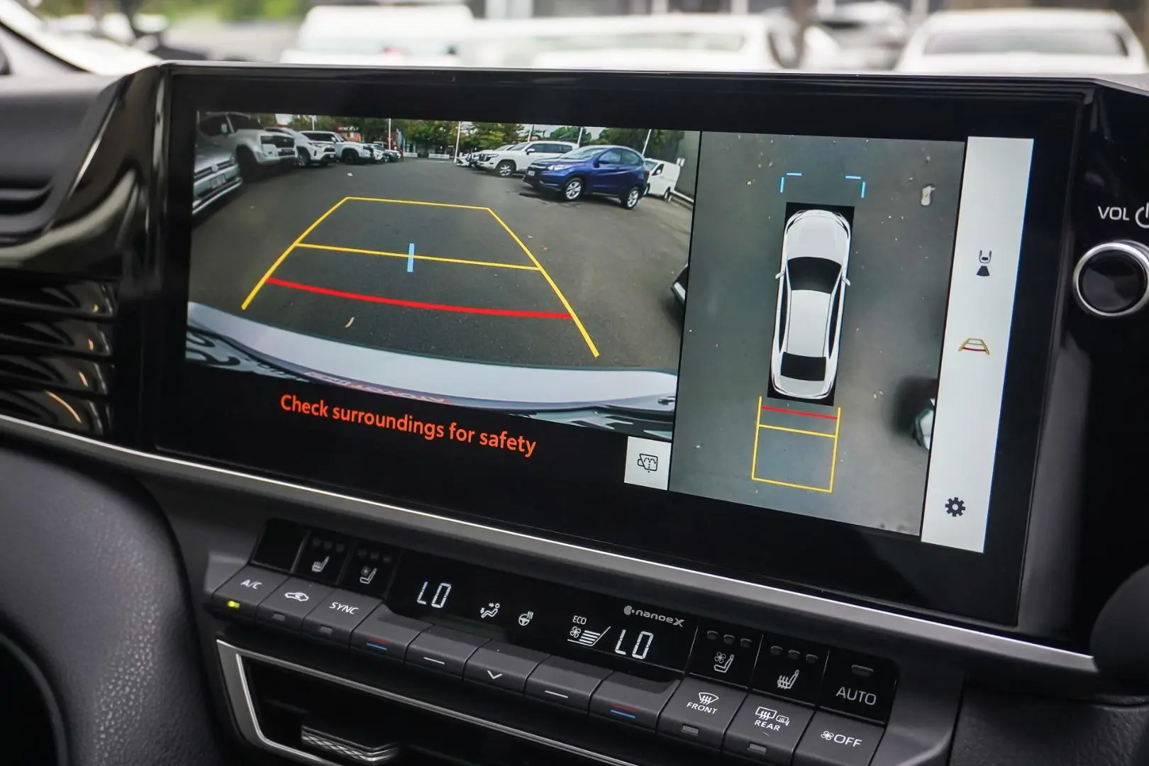 2025 Toyota Camry Gallery Image 23