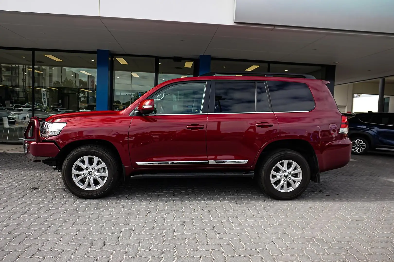 2021 Toyota Landcruiser Gallery Image 4