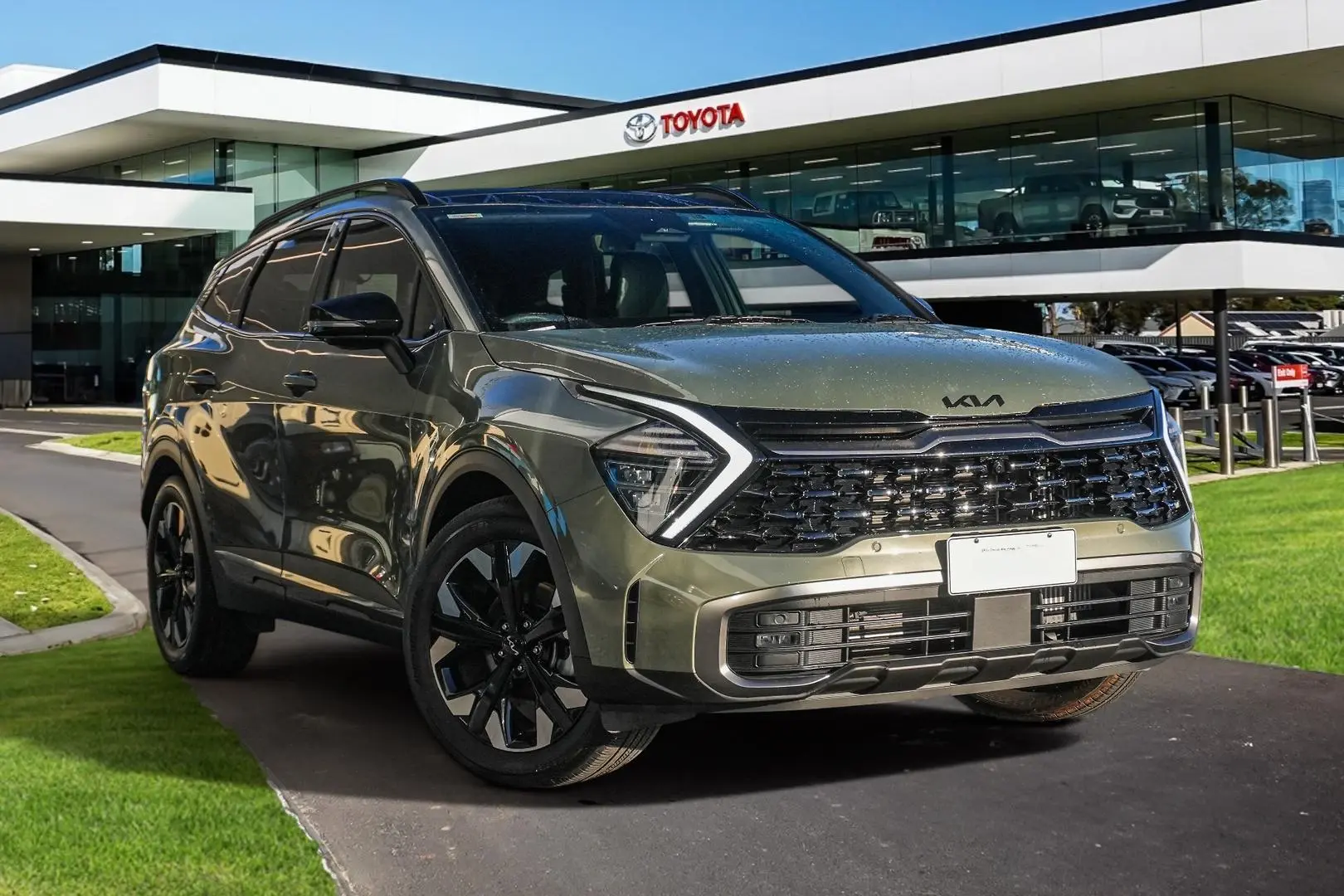 2023 Kia Sportage GT-Line (S973DLO) Image 1