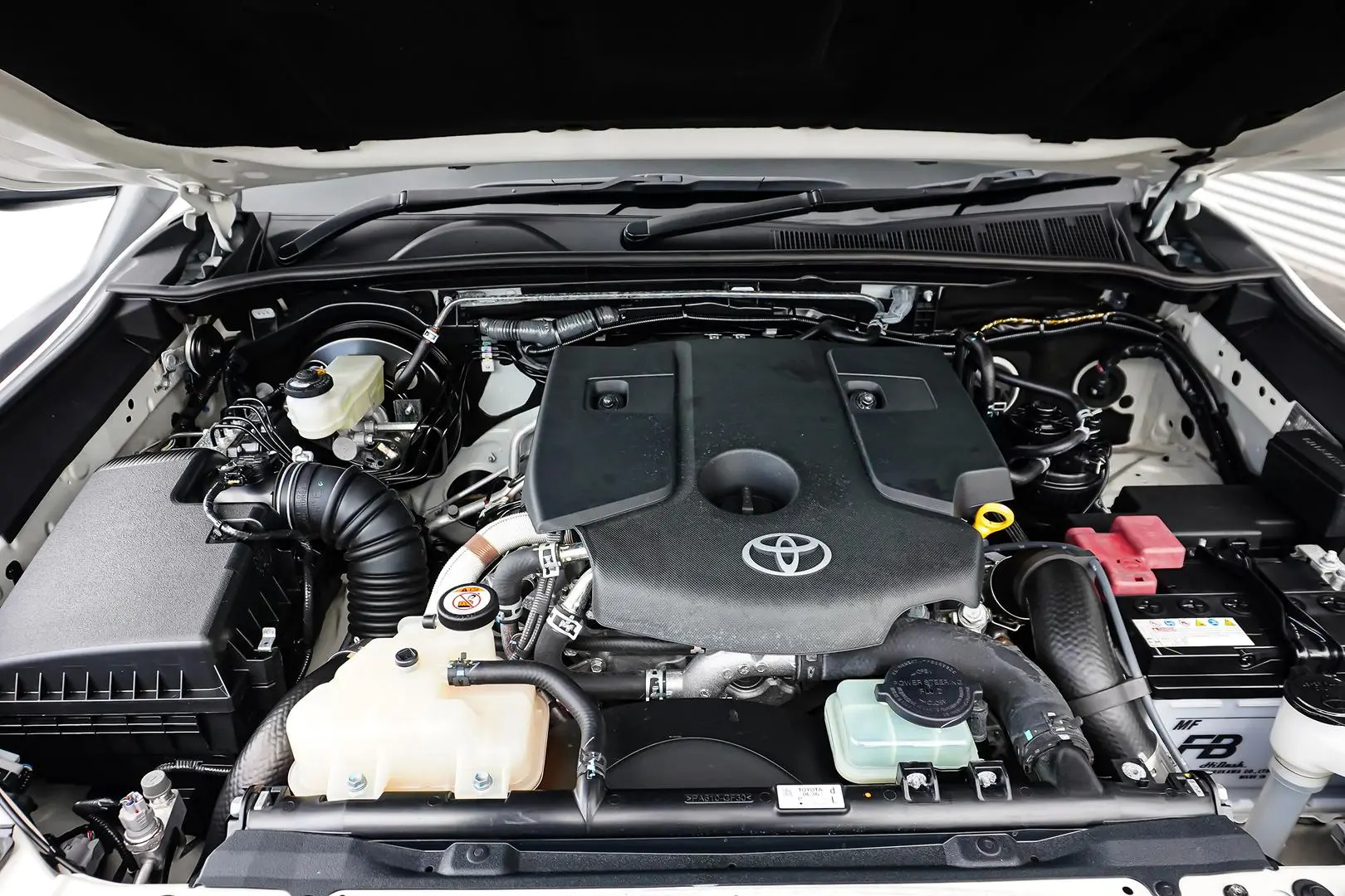 2022 Toyota Hilux Gallery Image 25