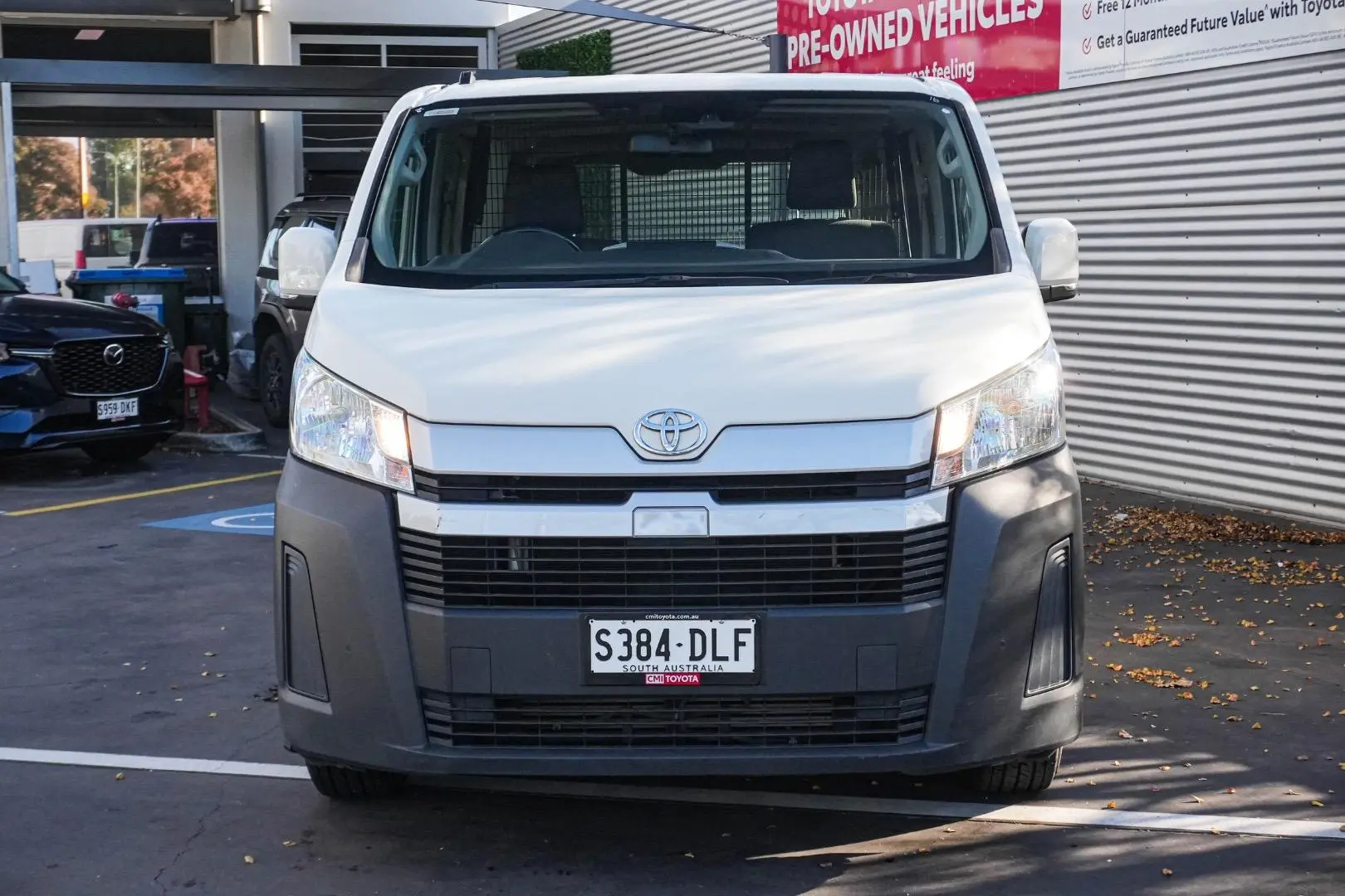 2020 Toyota Hiace Gallery Image 5