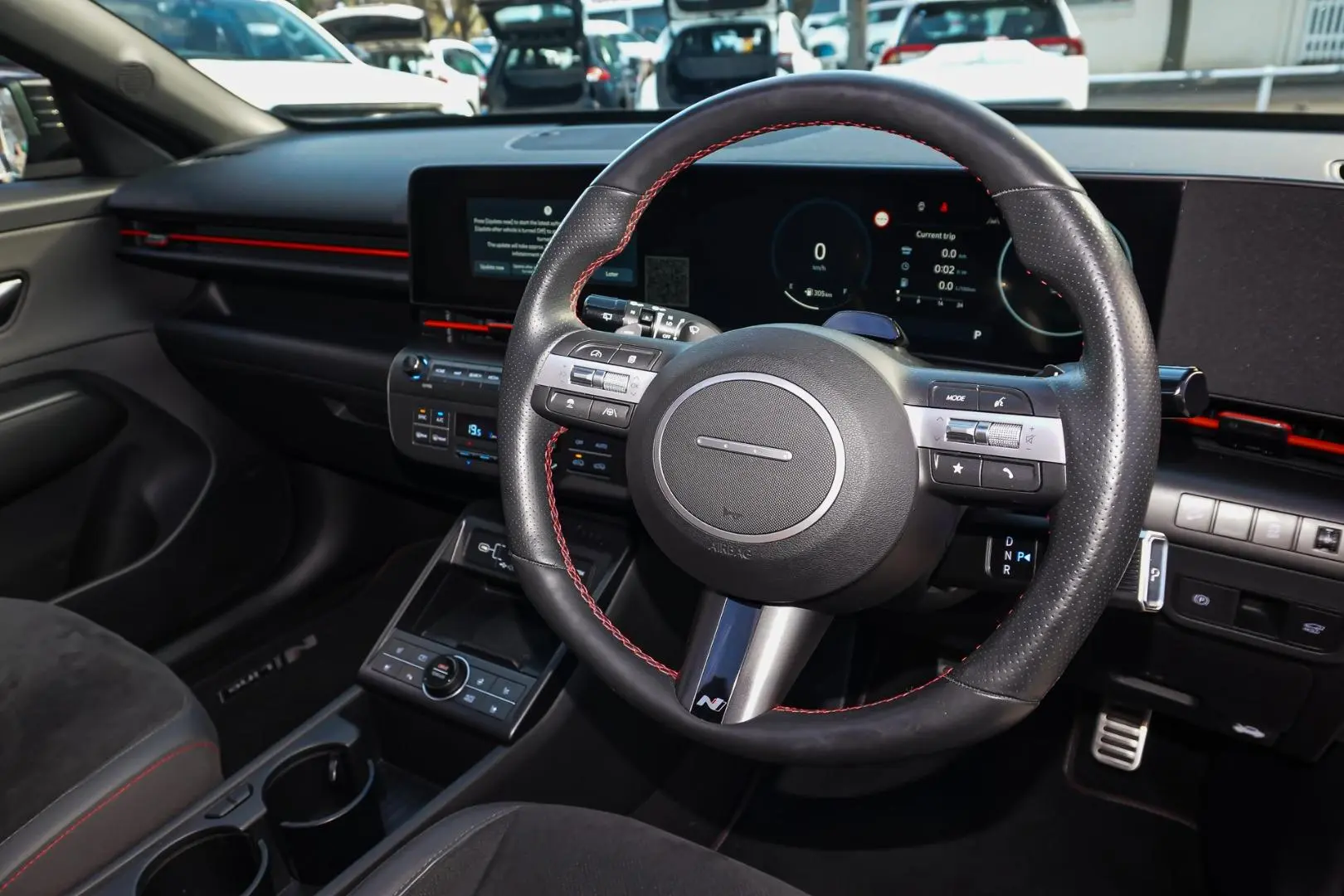 2023 Hyundai Kona Gallery Image 7