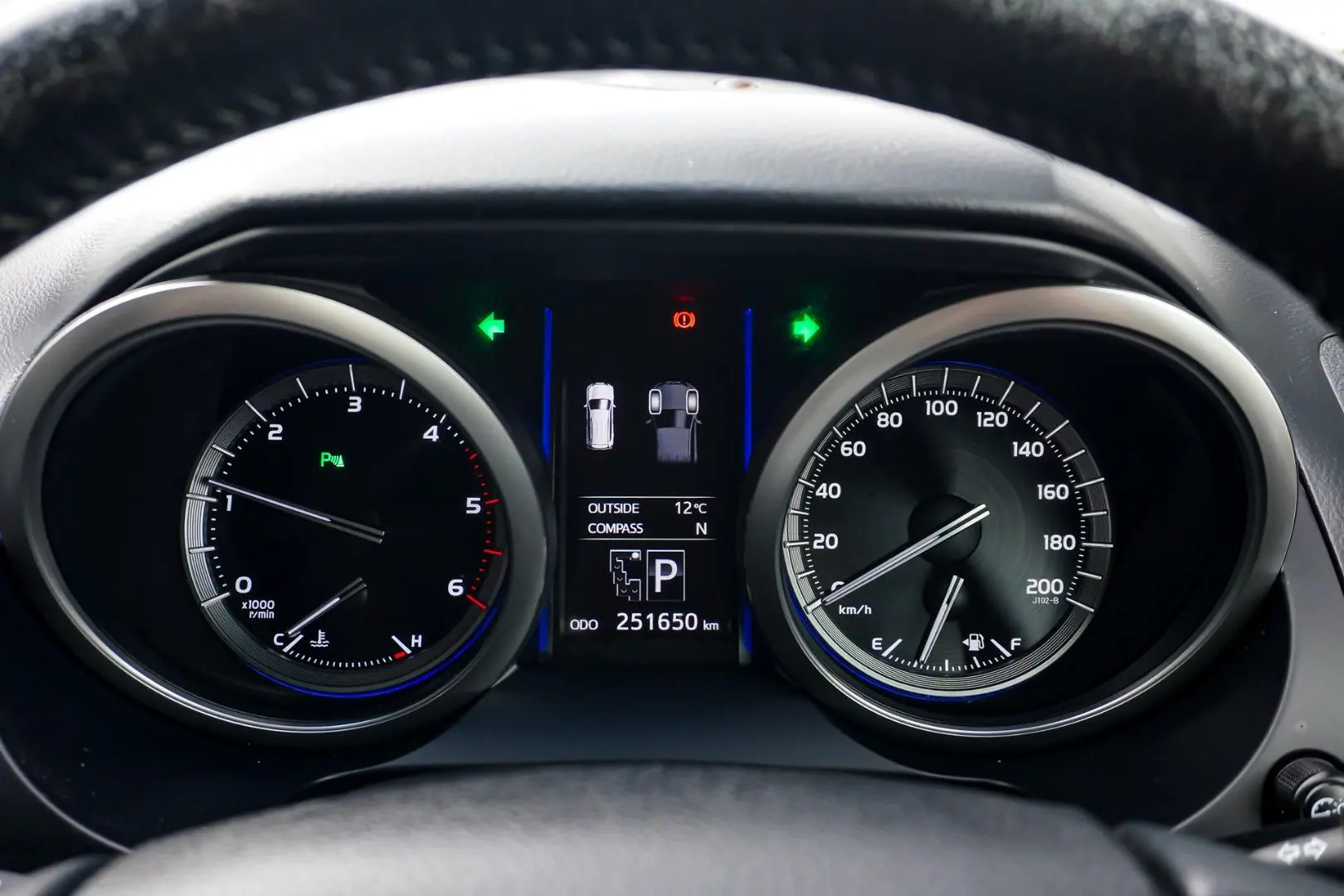 2015 Toyota Landcruiser Prado Gallery Image 17