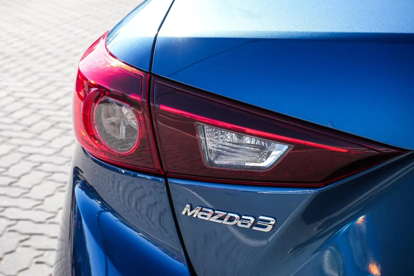 2017 Mazda 3 Gallery Image 14