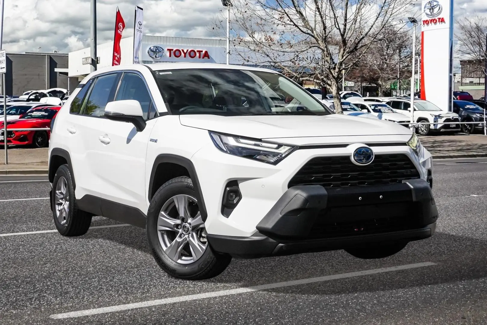 2022 Toyota RAV4 Gallery Image 1