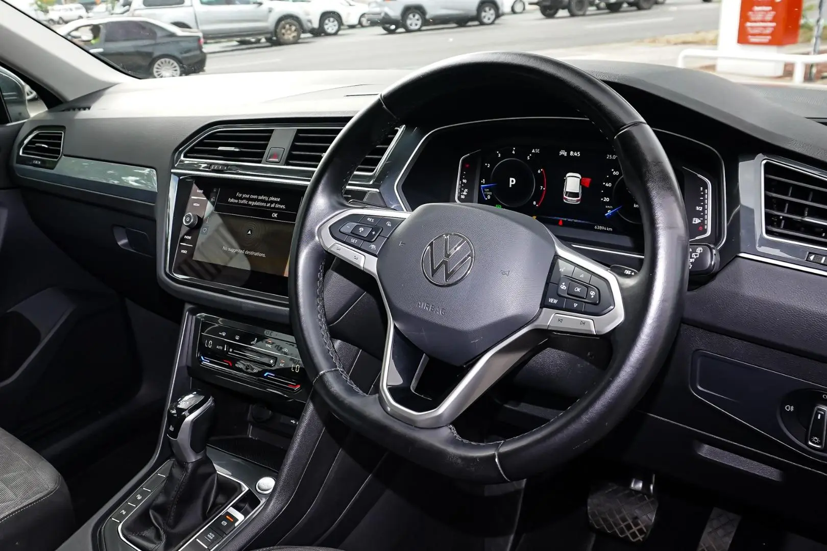 2023 Volkswagen Tiguan Gallery Image 7