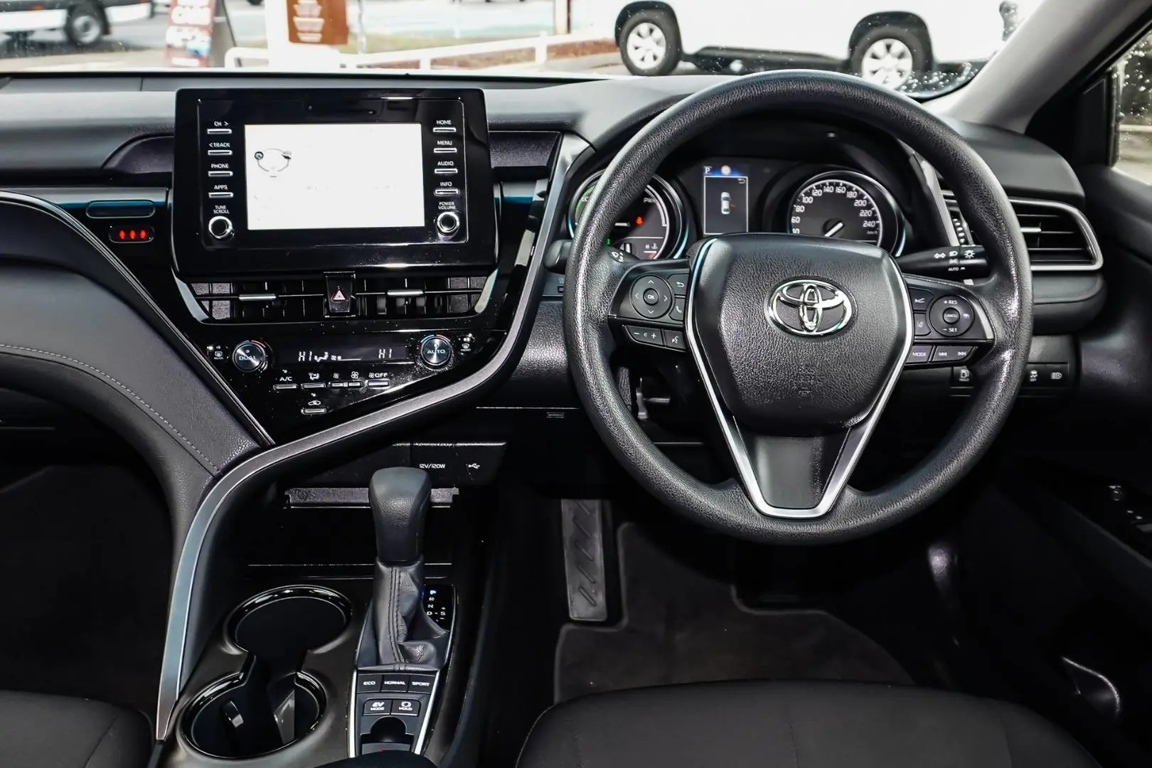 2023 Toyota Camry Gallery Image 8