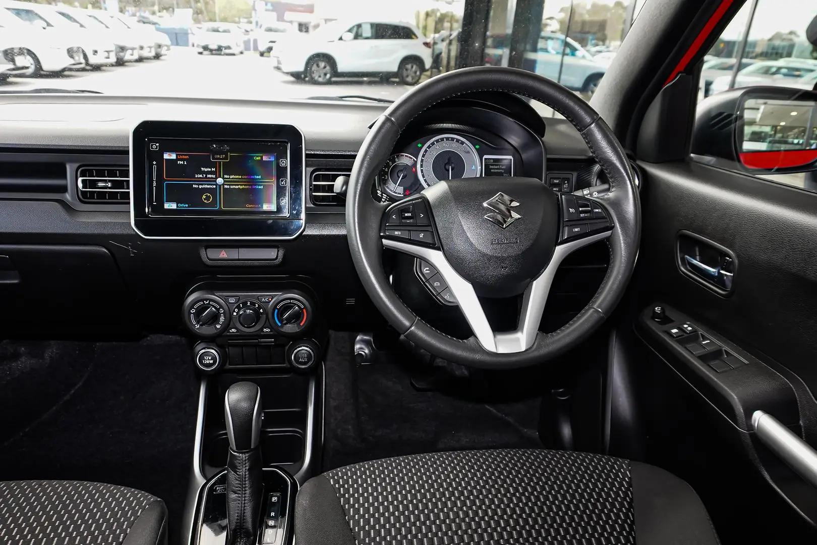 2022 Suzuki Ignis Gallery Image 9