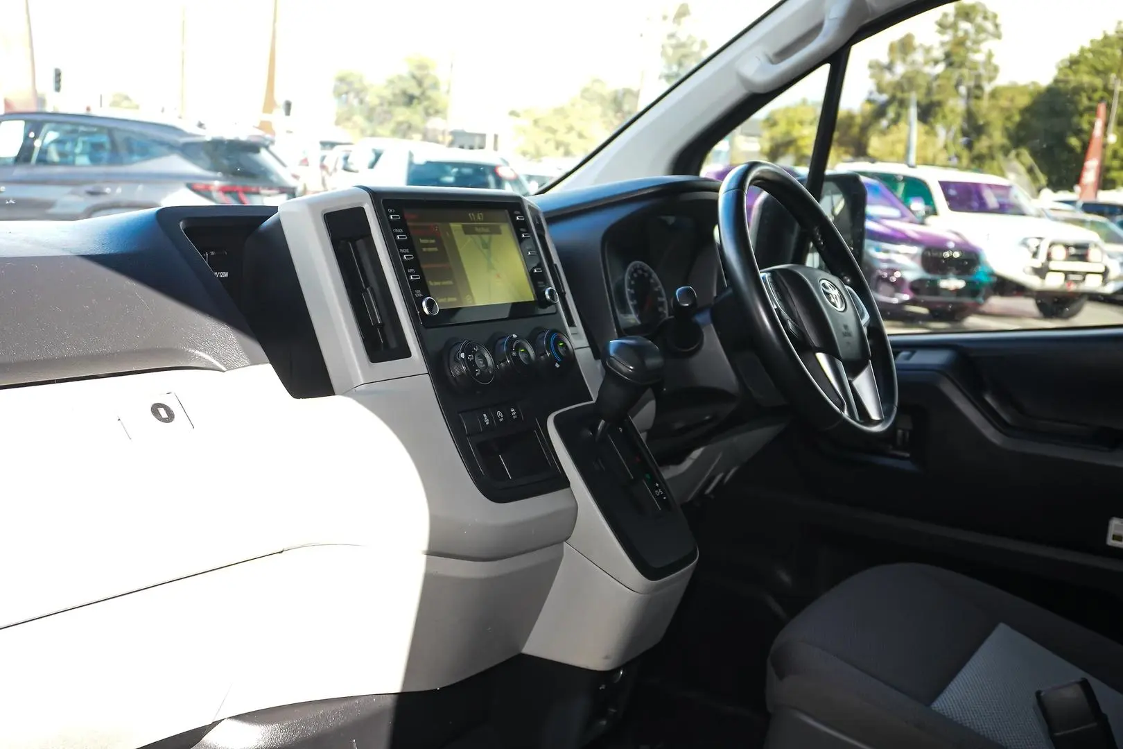 2020 Toyota Hiace Gallery Image 9