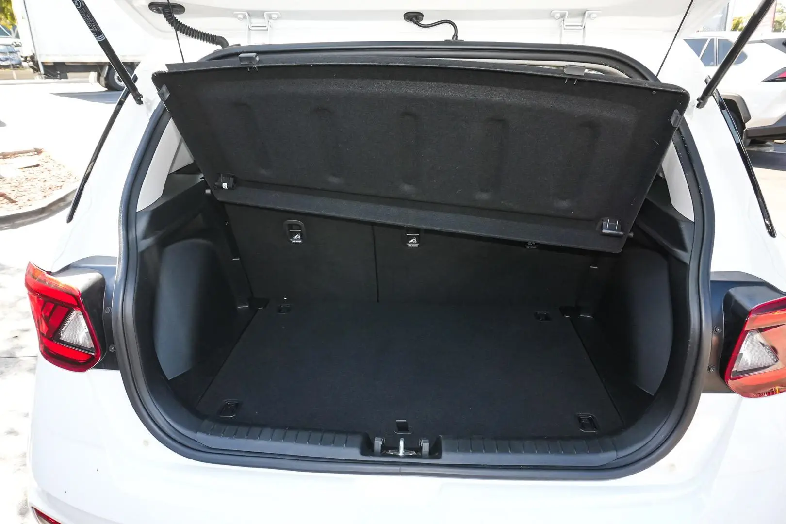 2019 Hyundai Venue Gallery Image 14