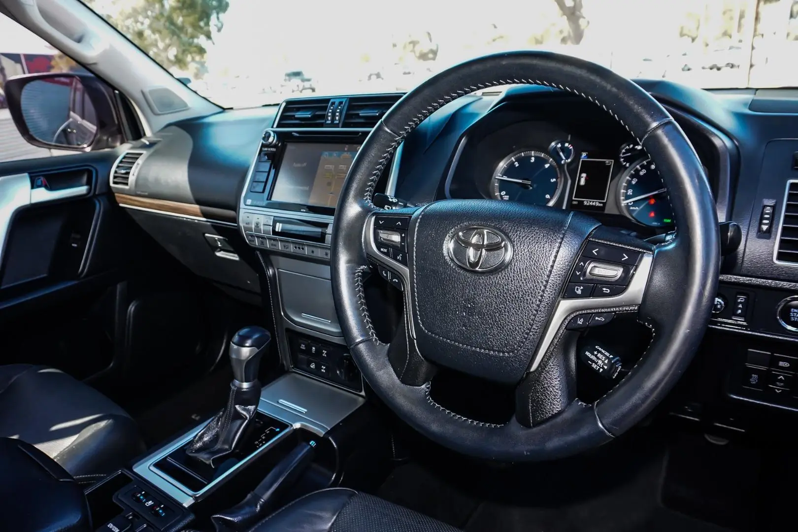 2018 Toyota Landcruiser Prado Gallery Image 7
