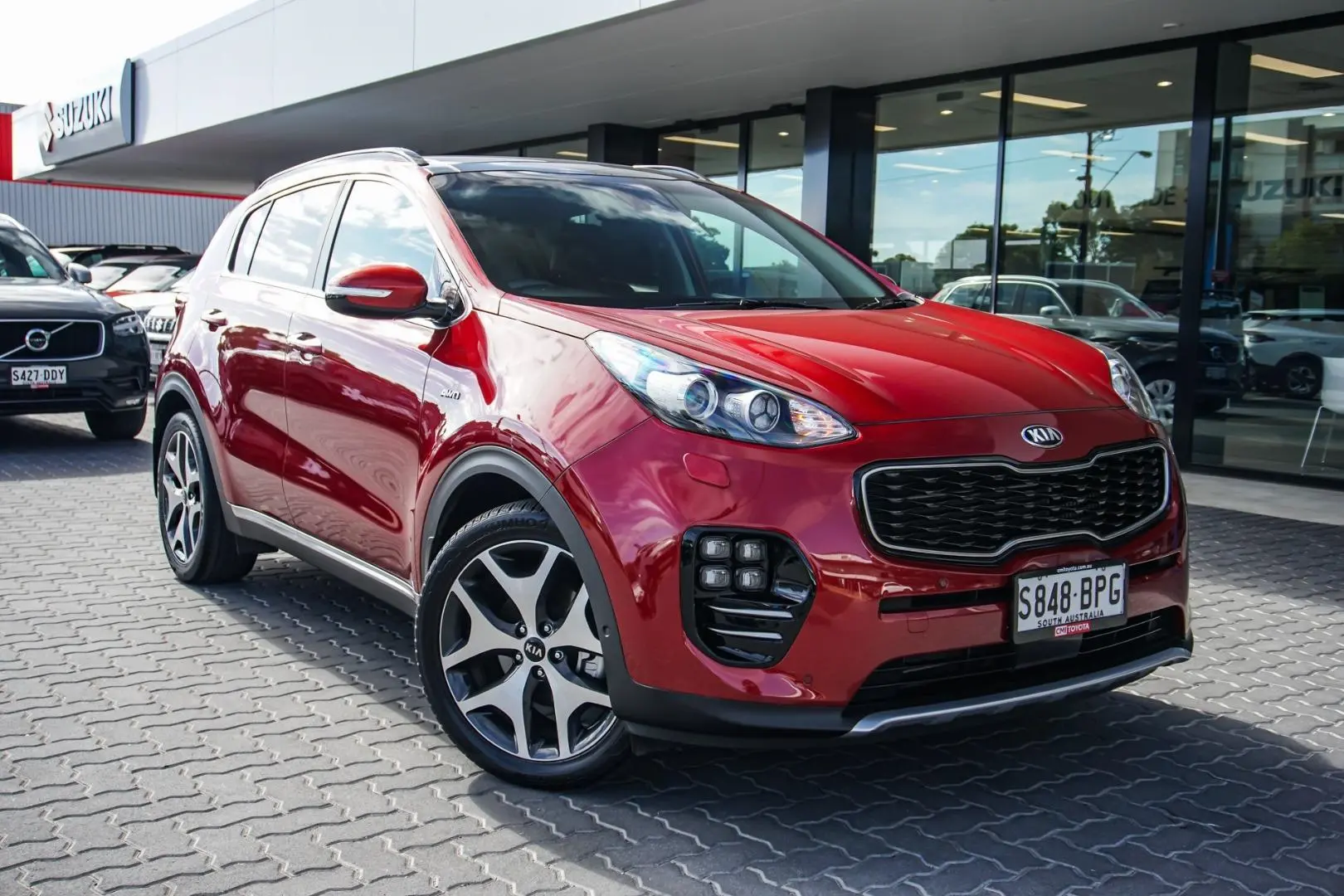 2017 Kia Sportage Gallery Image 1