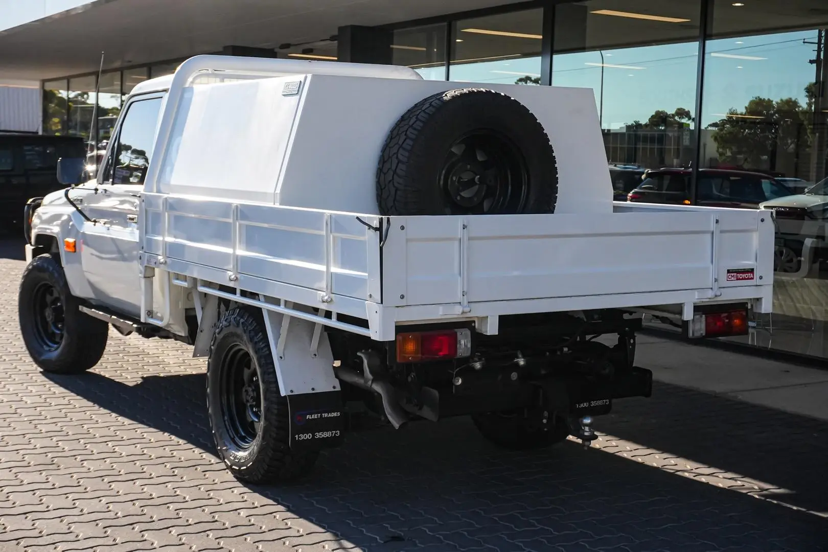 2023 Toyota Landcruiser Gallery Image 3