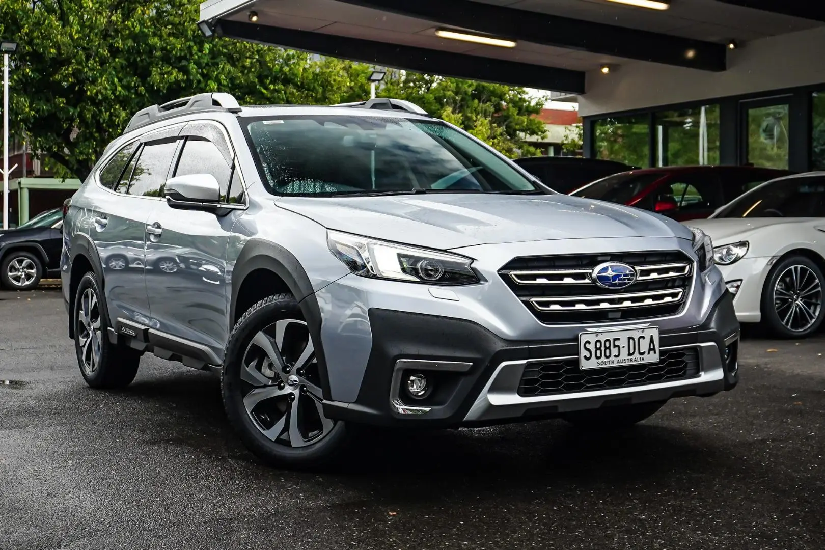 2021 Subaru Outback Gallery Image 2