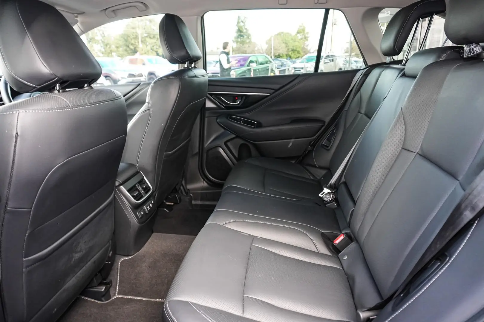 2021 Subaru Outback Gallery Image 13